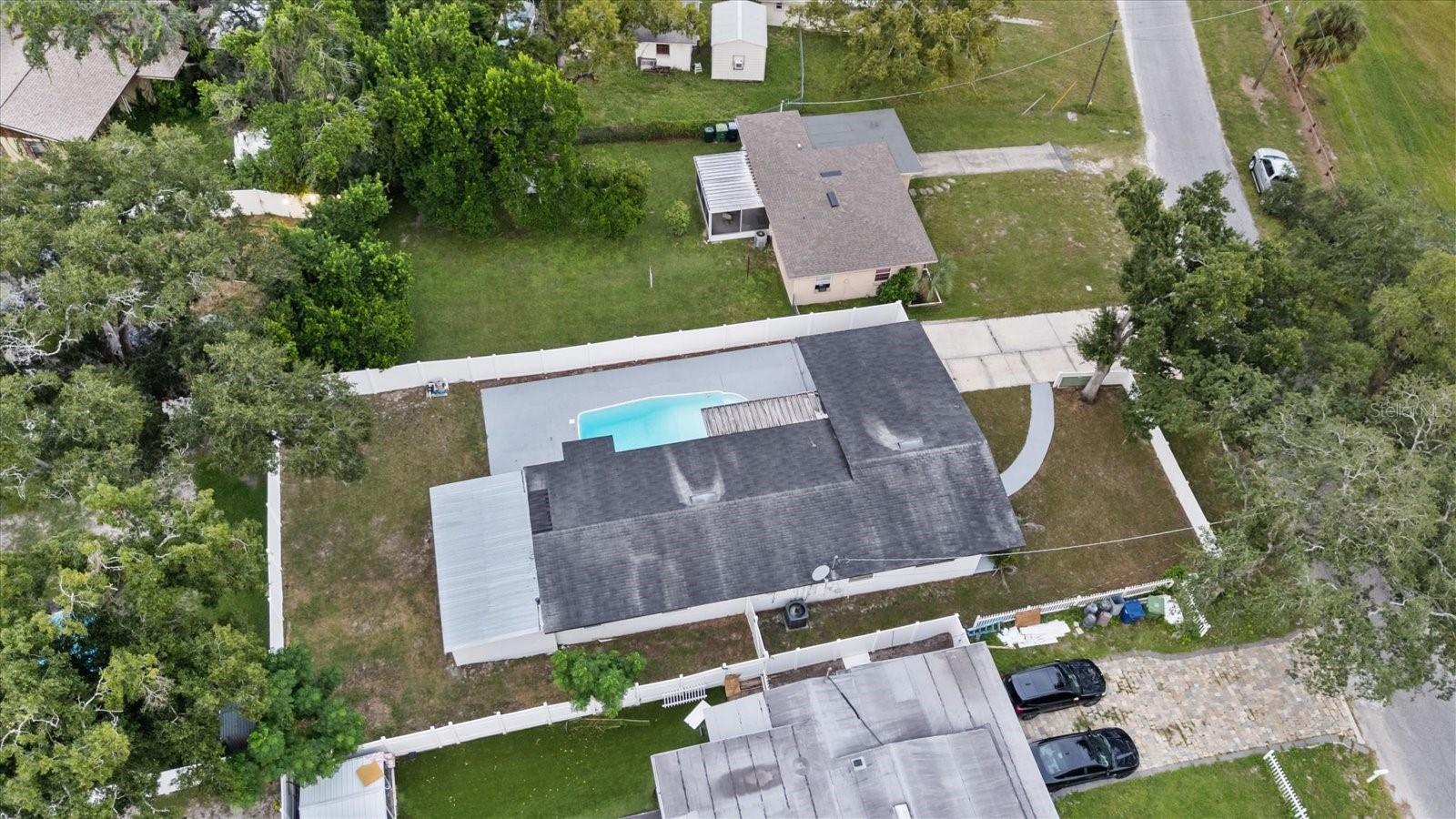 9410 N VALLE DR — photo 9