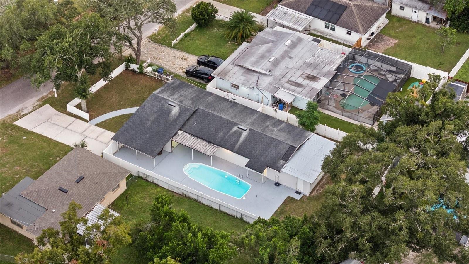 9410 N VALLE DR — photo 12