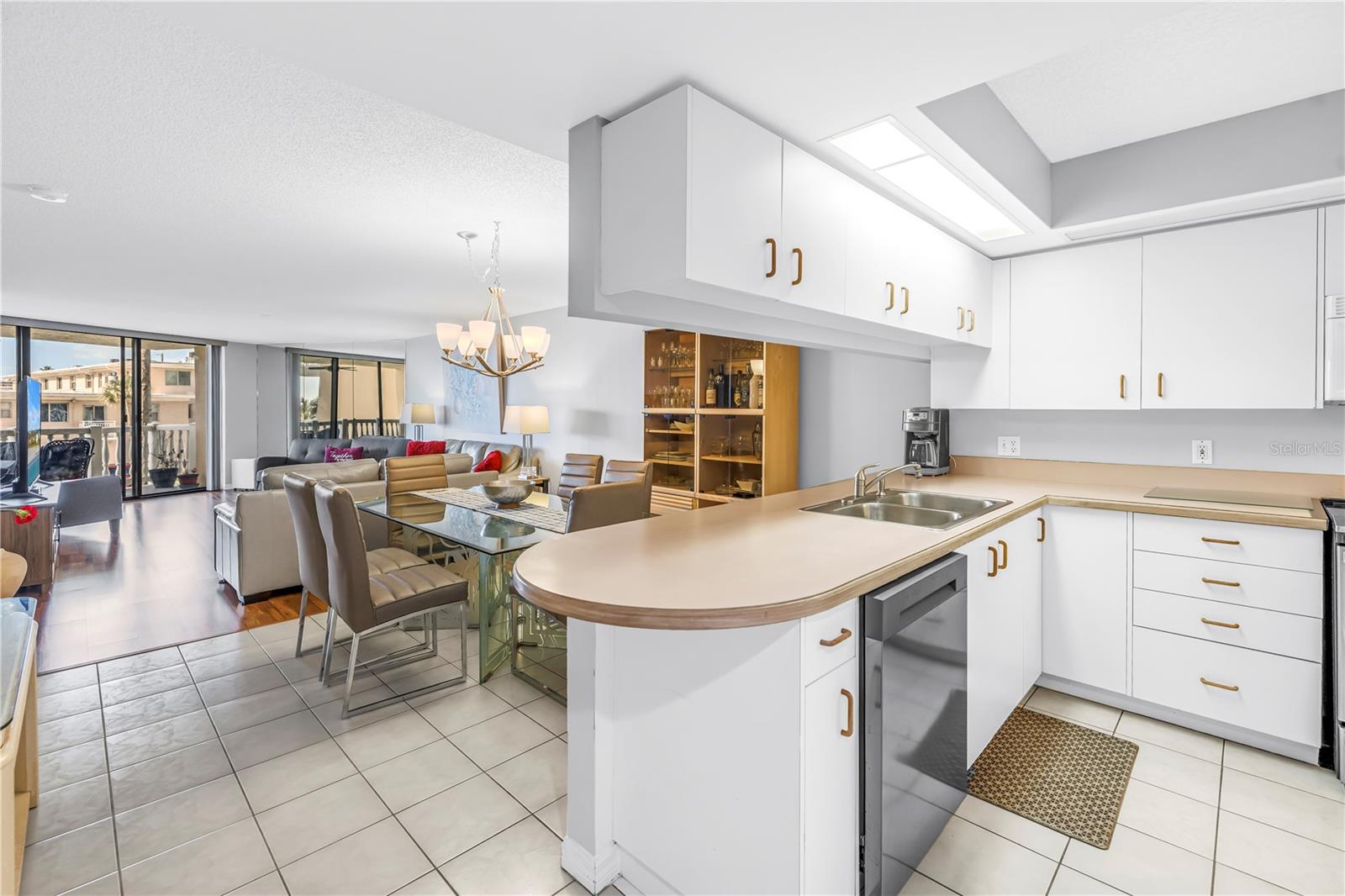 6650 SUNSET WAY #105 — photo 5