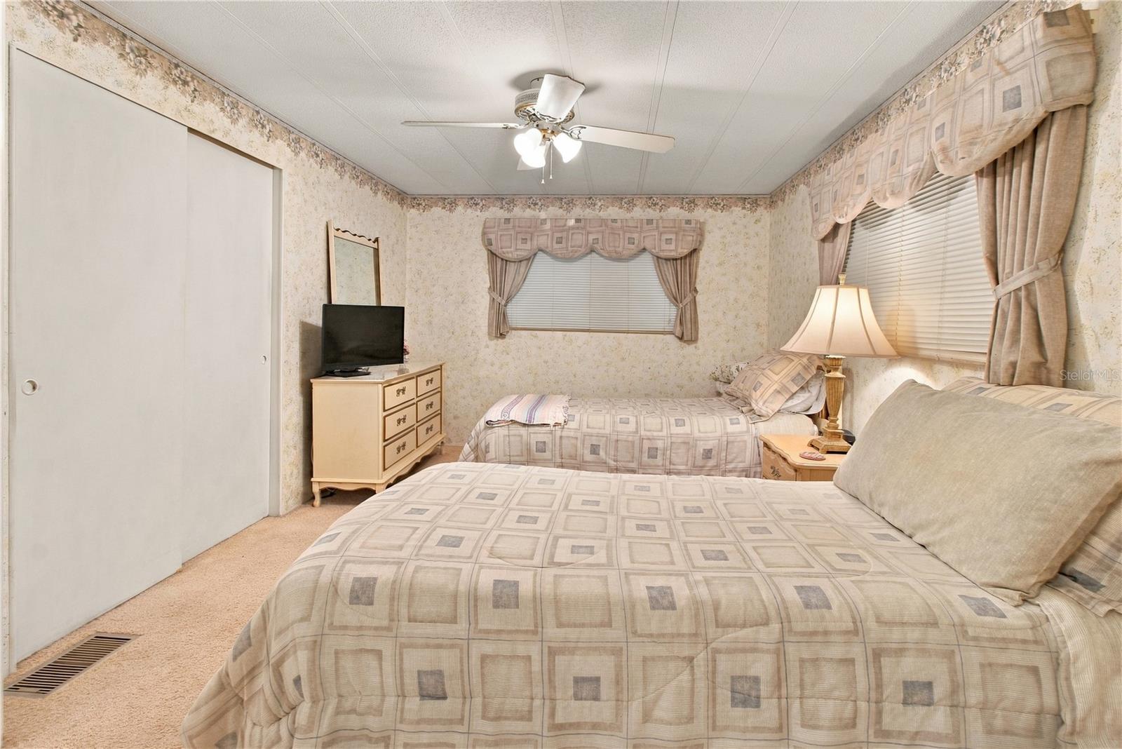 5408 CHATEAU LN — photo 23