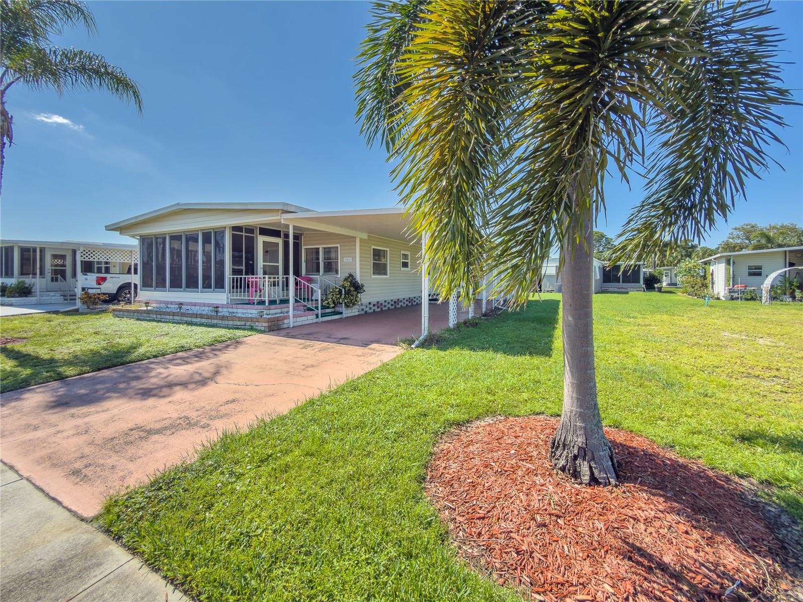 5408 CHATEAU LN — photo 4