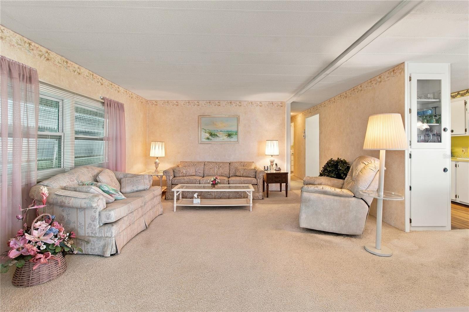 5408 CHATEAU LN — photo 16