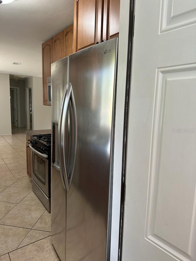 6128 16TH LN NE — photo 7