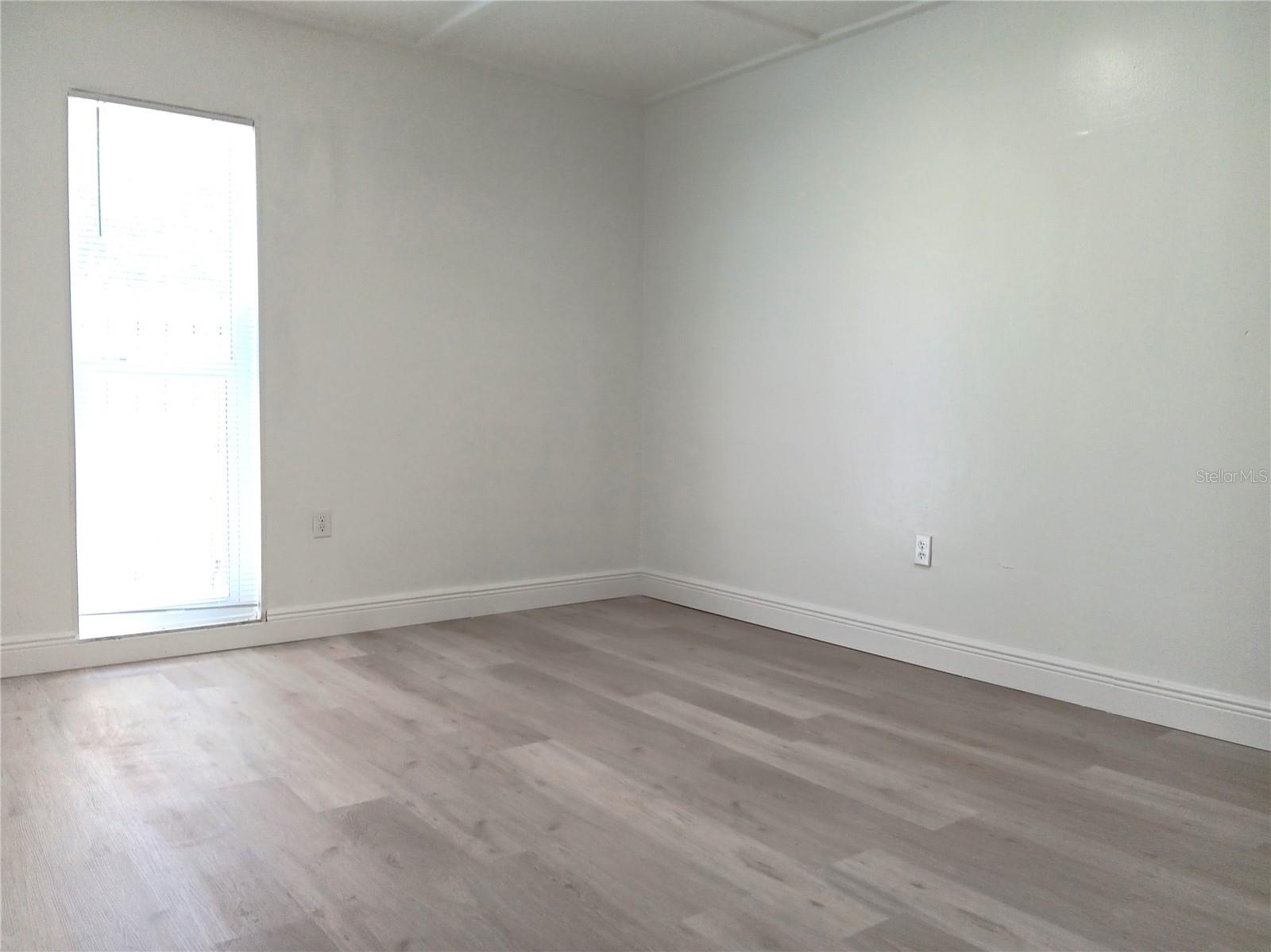 885 BELTREES ST #15 — photo 7