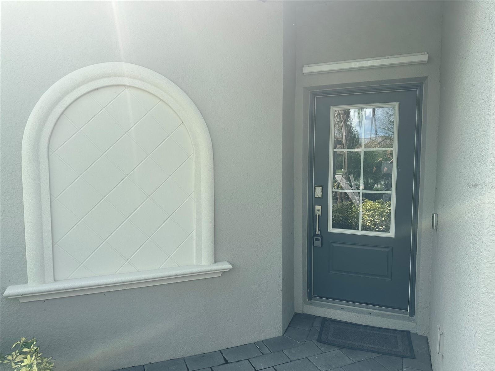 Home in BRADENTON — photo 2