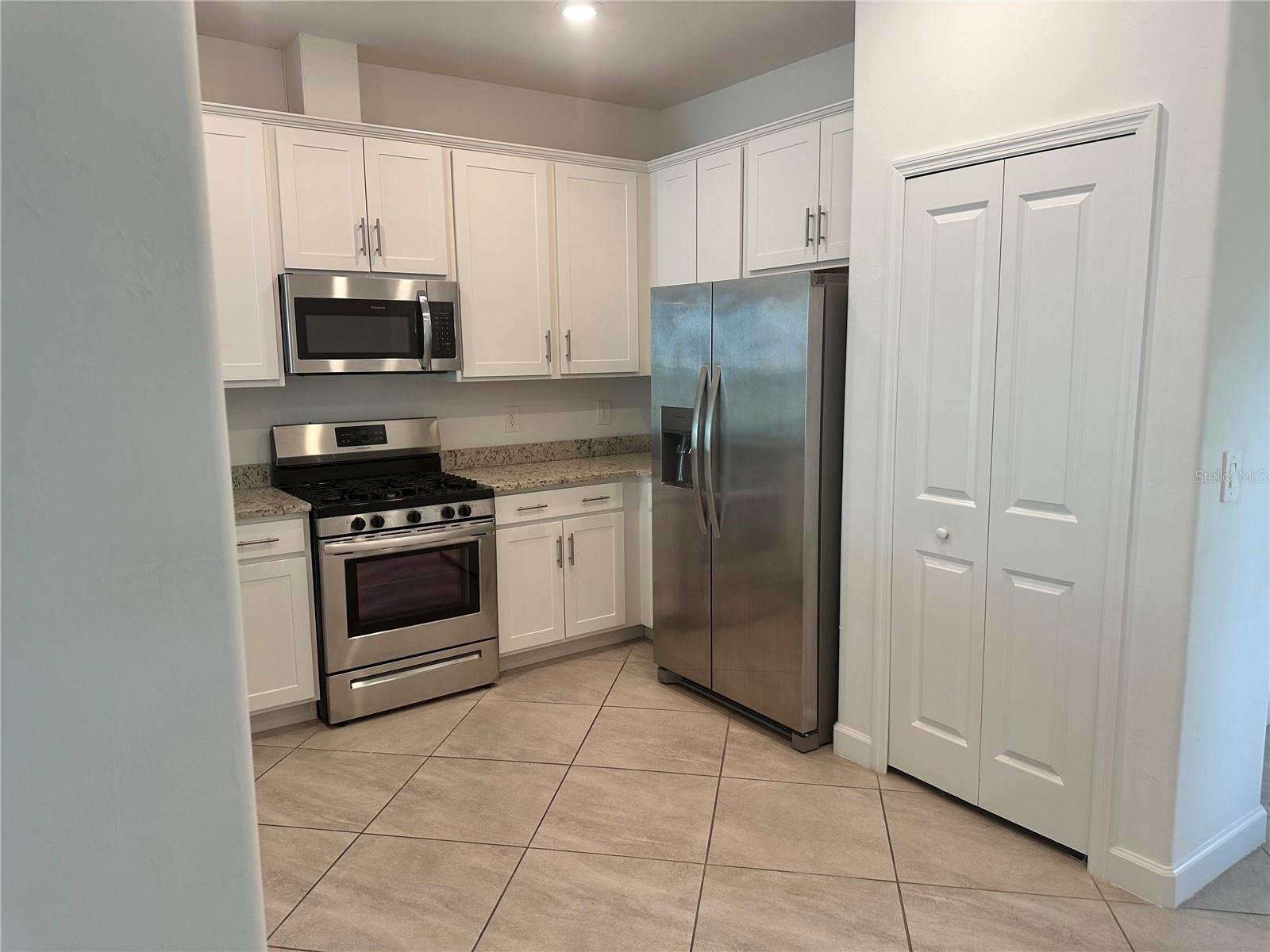 Home in BRADENTON — photo 7