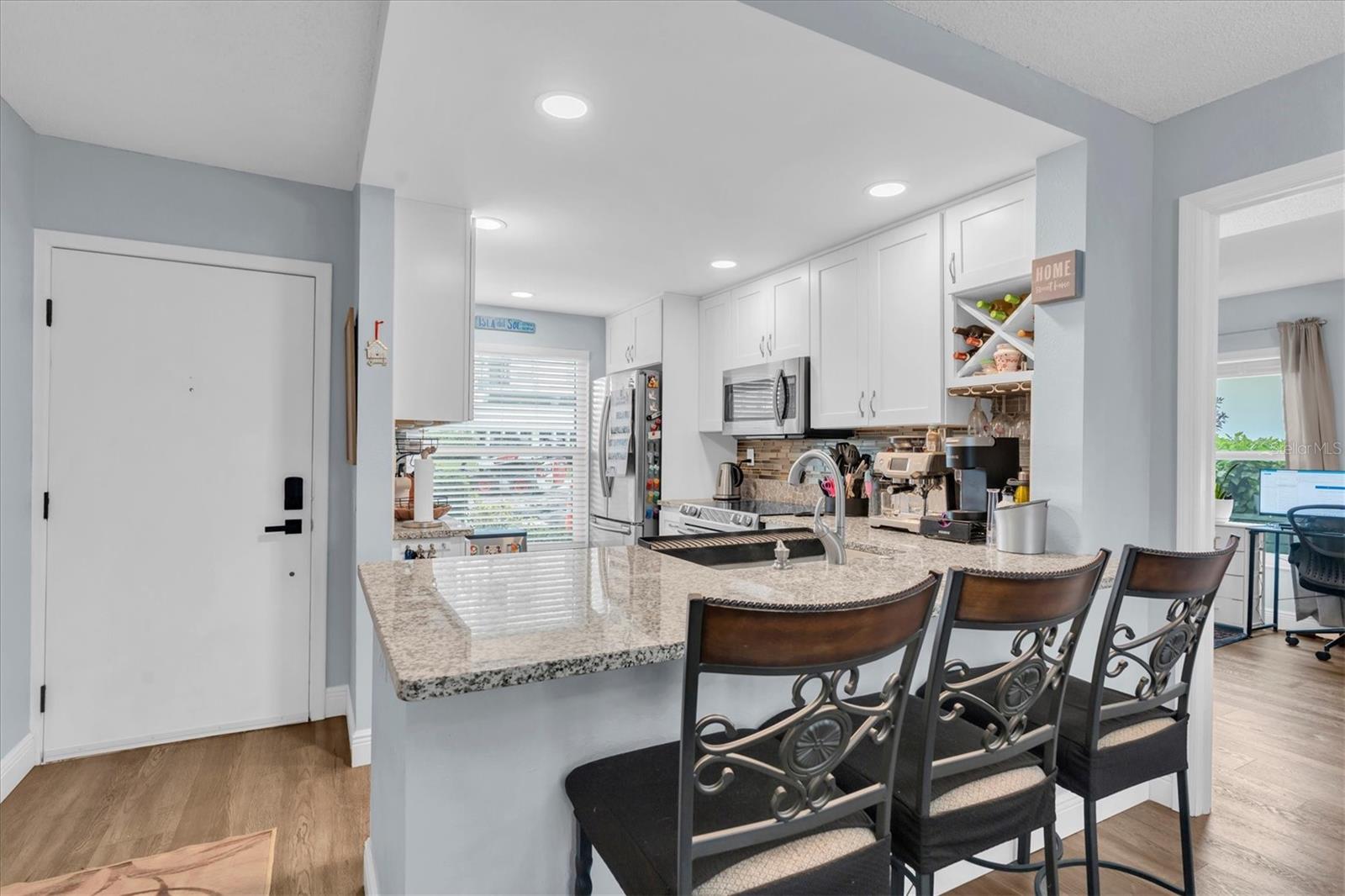 6210 SUN BLVD #101 — photo 6