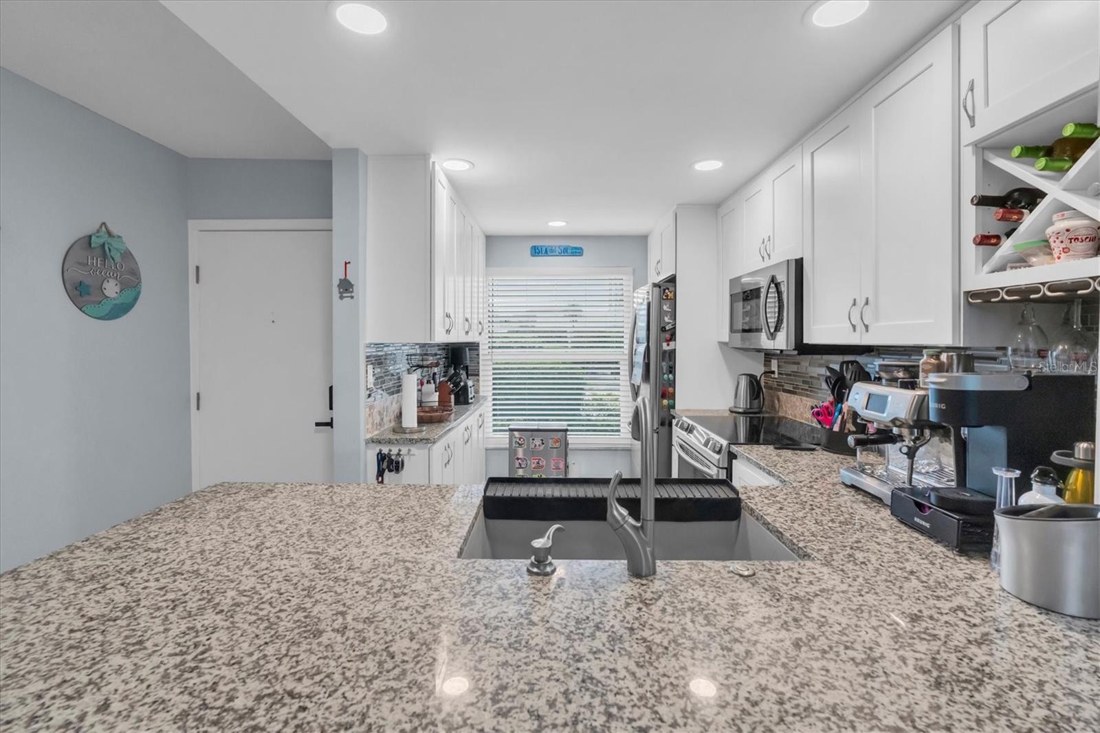 6210 SUN BLVD #101 — photo 5