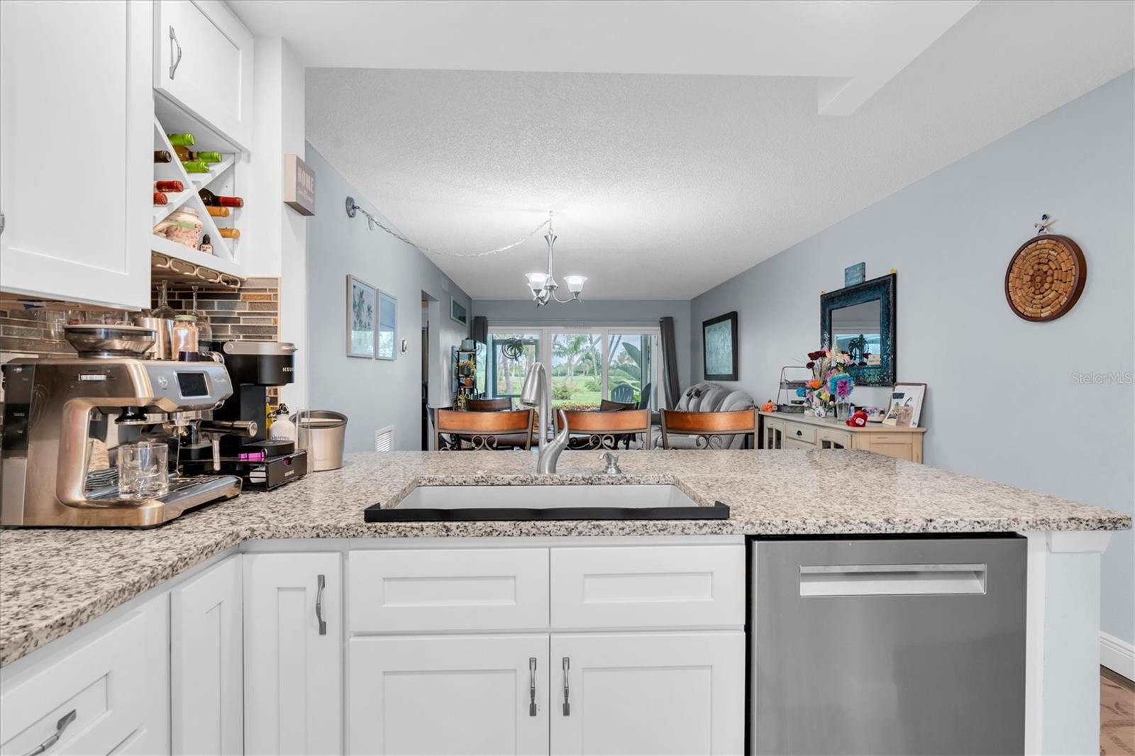 6210 SUN BLVD #101 — photo 9