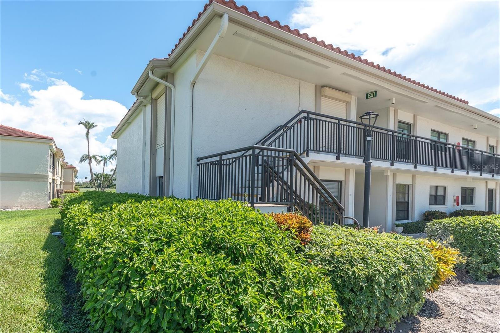 6210 SUN BLVD #101 — photo 42