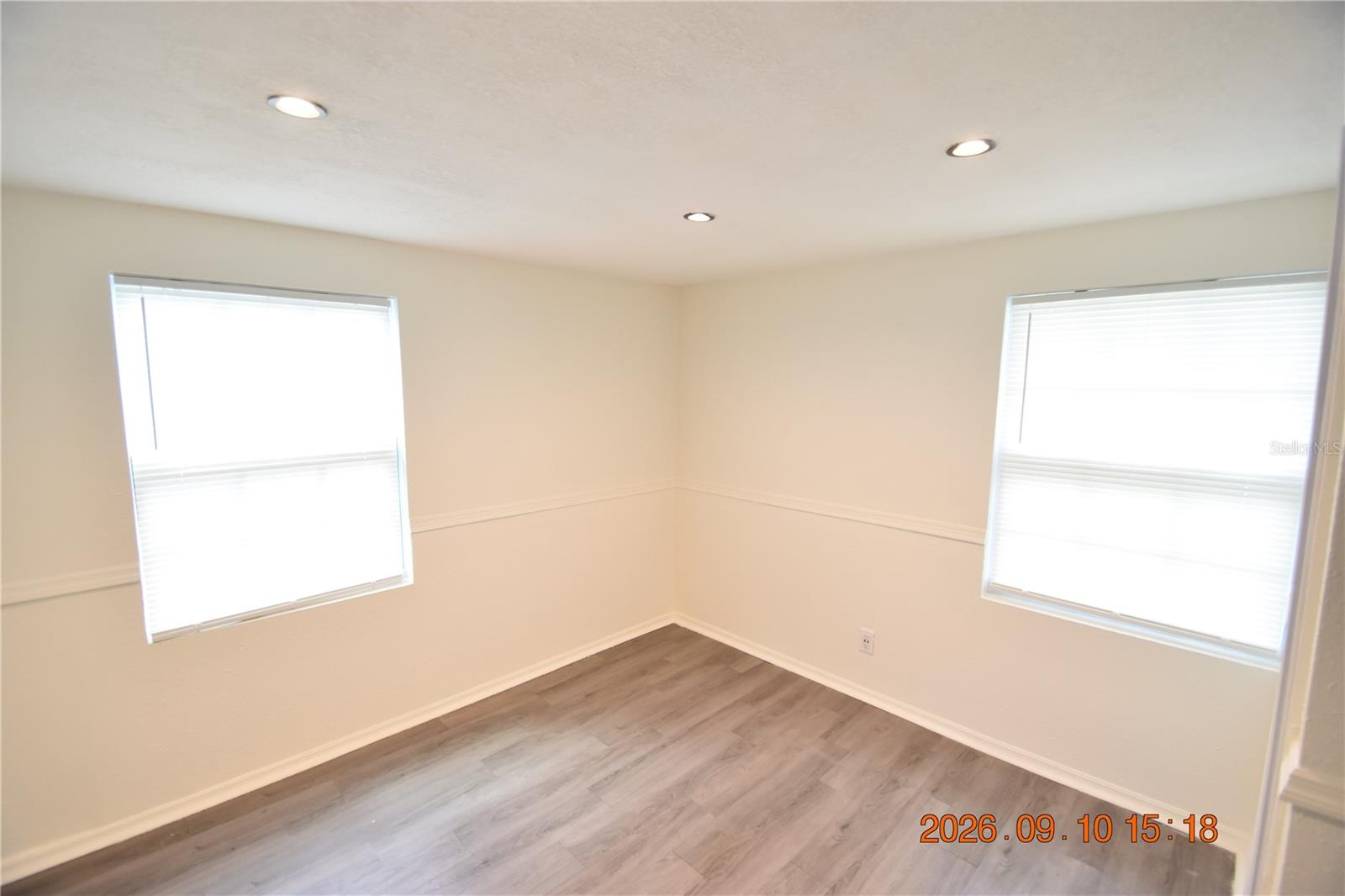 907 E PATTERSON ST — photo 12