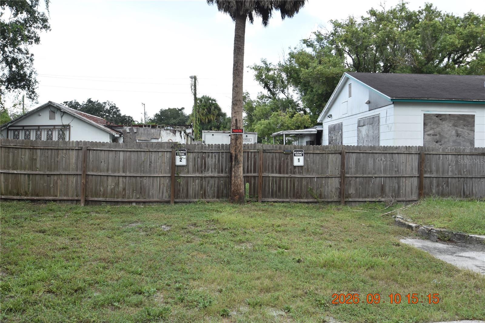907 E PATTERSON ST — photo 3