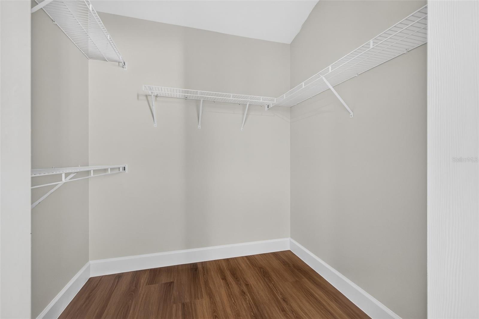4602 DUNNIE DR — photo 40