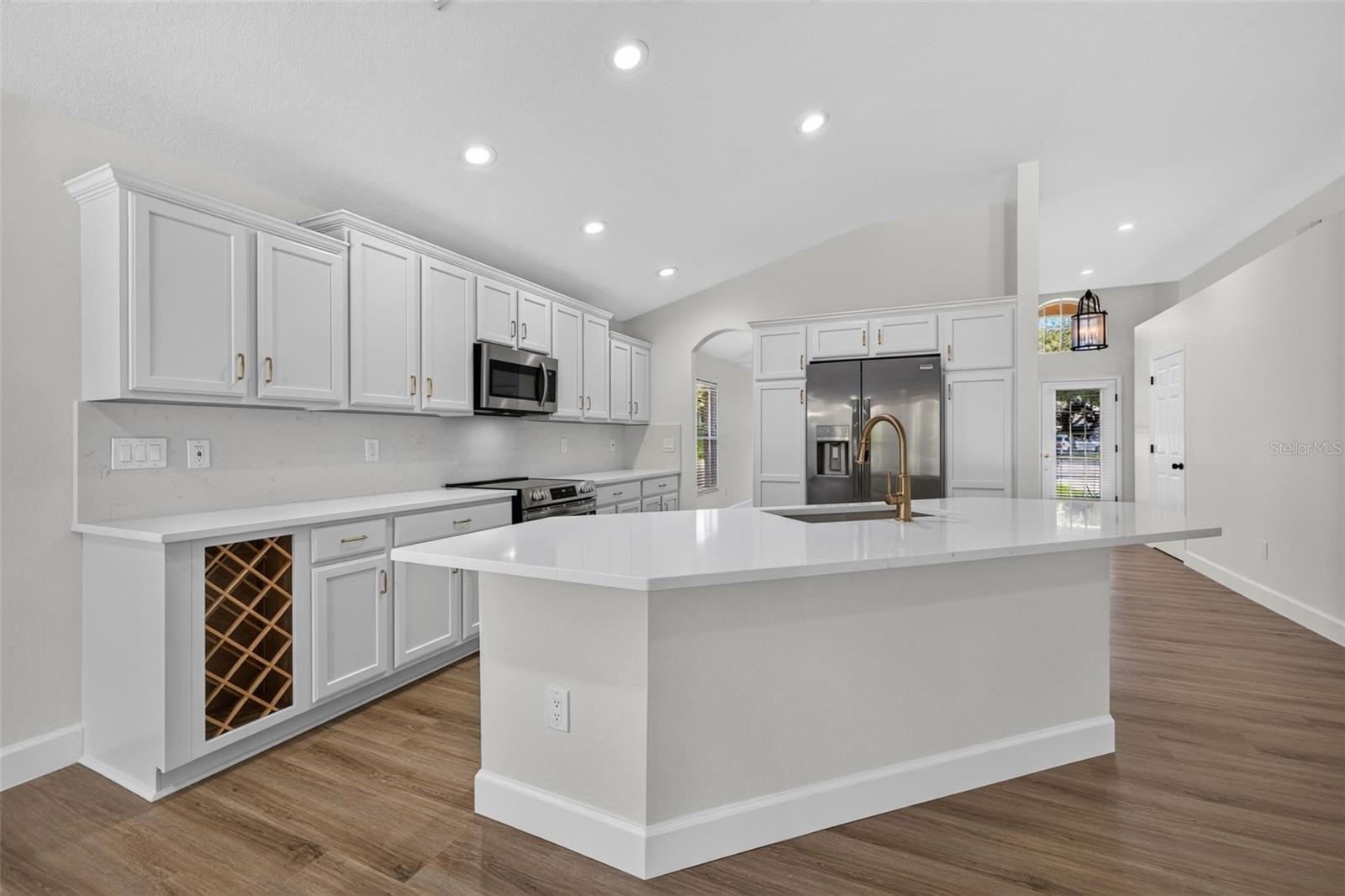 4602 DUNNIE DR — photo 37