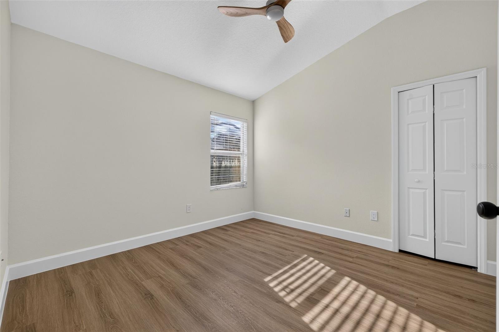 4602 DUNNIE DR — photo 18