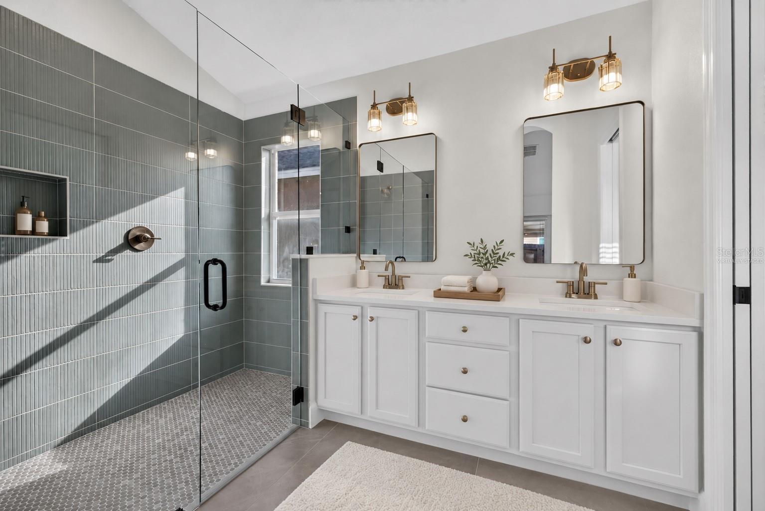 4602 DUNNIE DR — photo 13