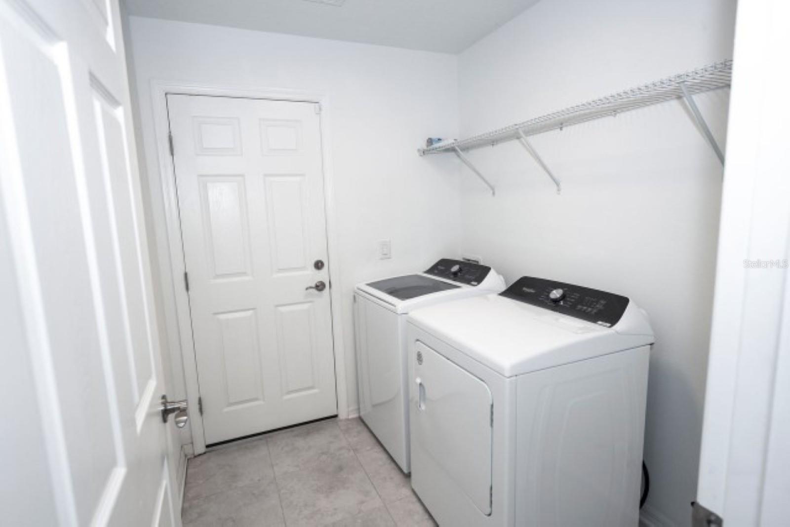 10715 NEW MORNING DR — photo 33