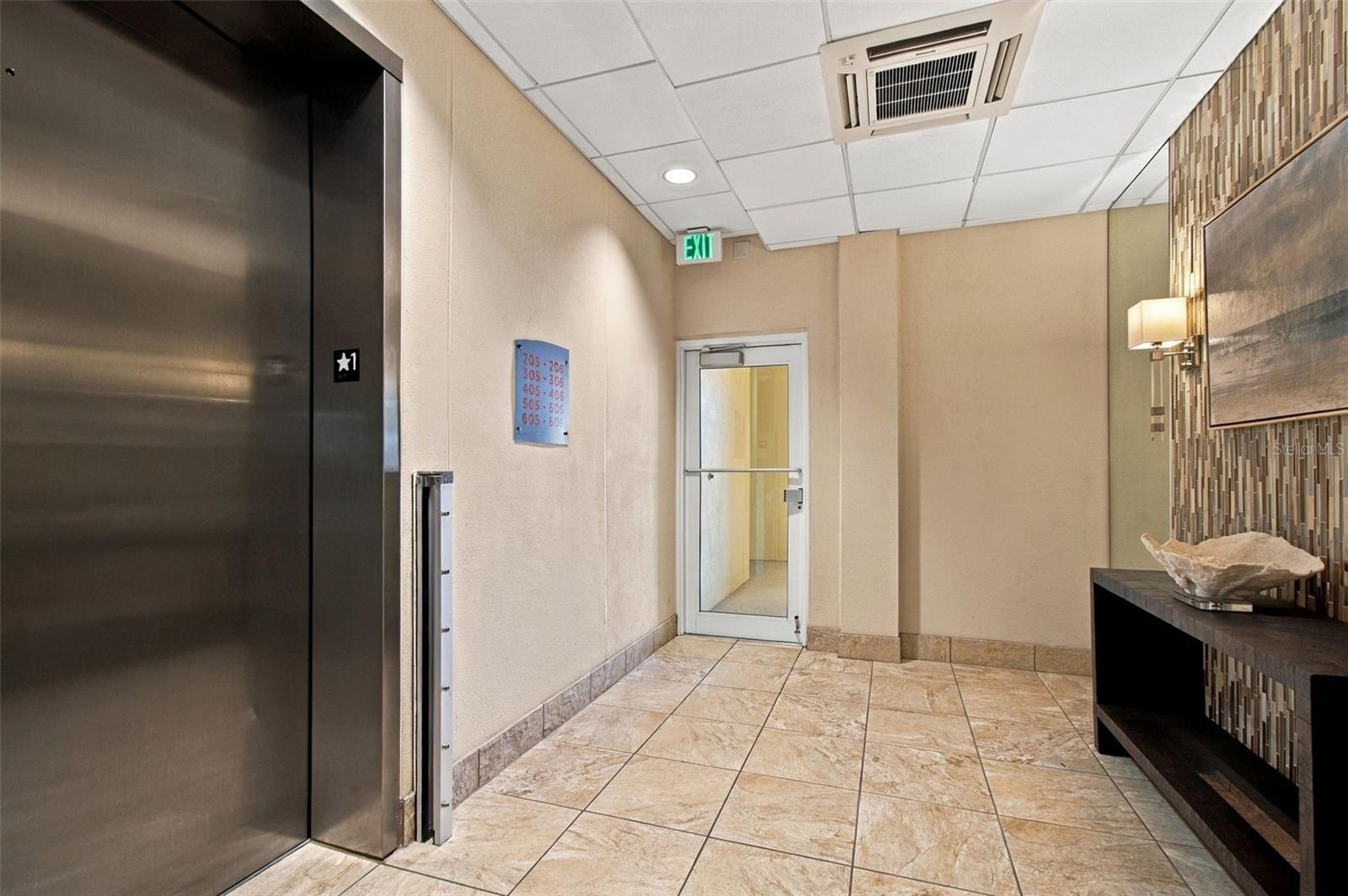 650 COLLANY RD #406 — photo 72