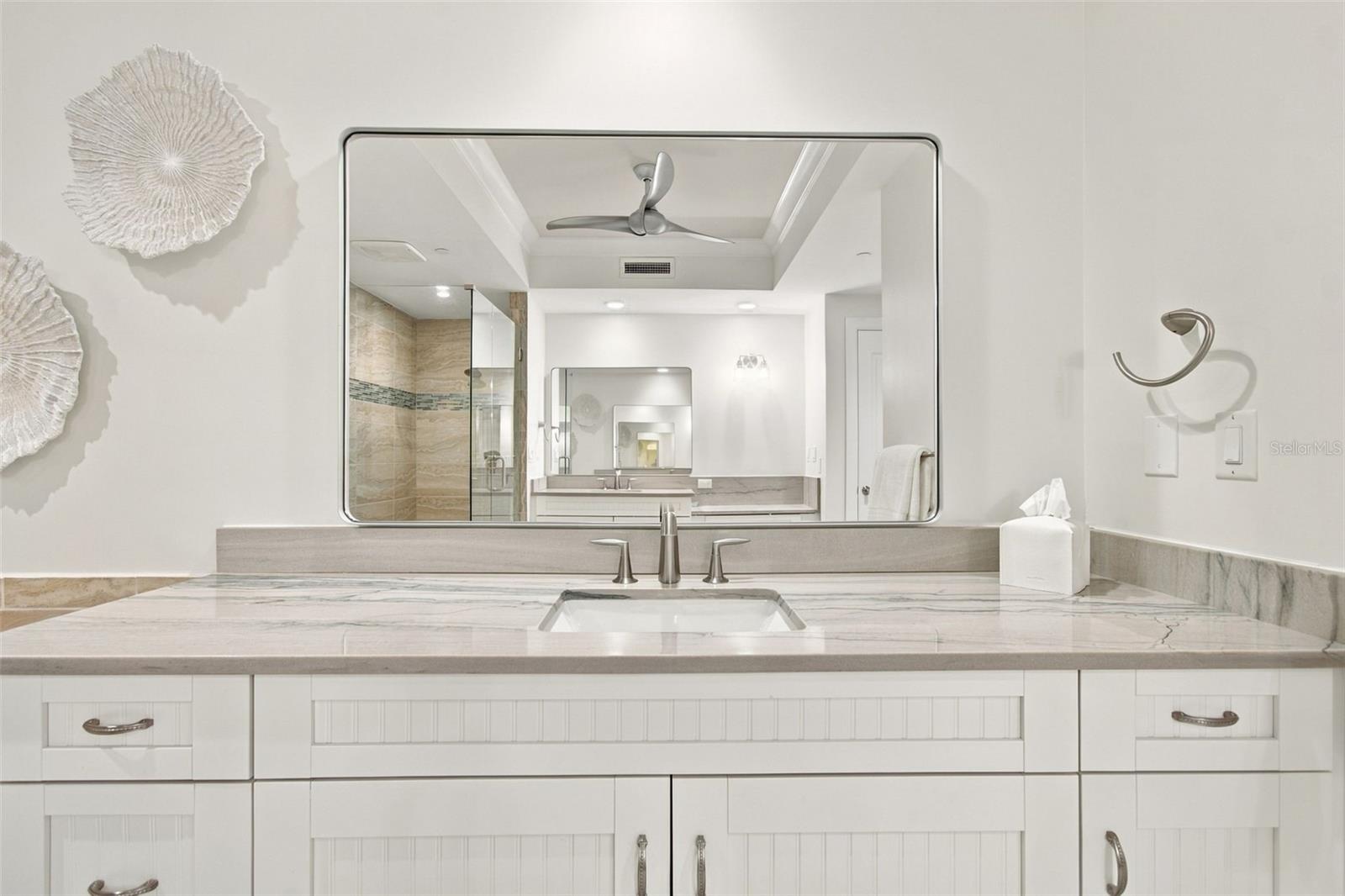650 COLLANY RD #406 — photo 43