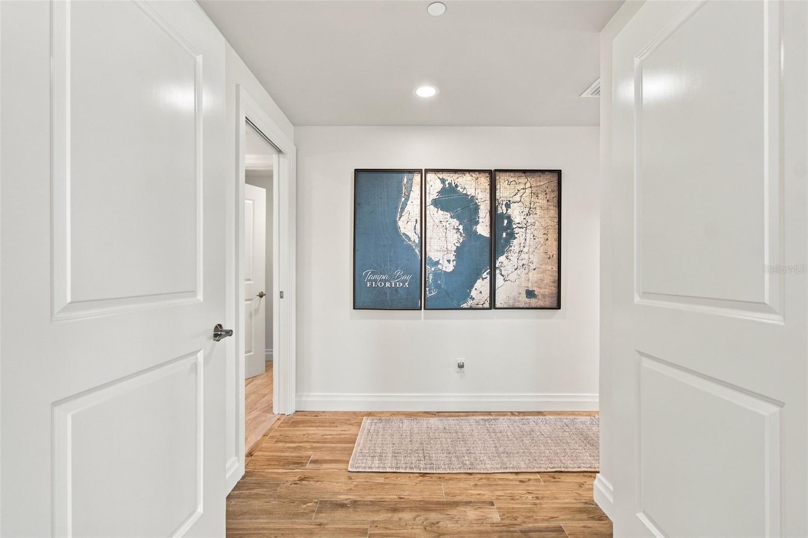 650 COLLANY RD #406 — photo 34