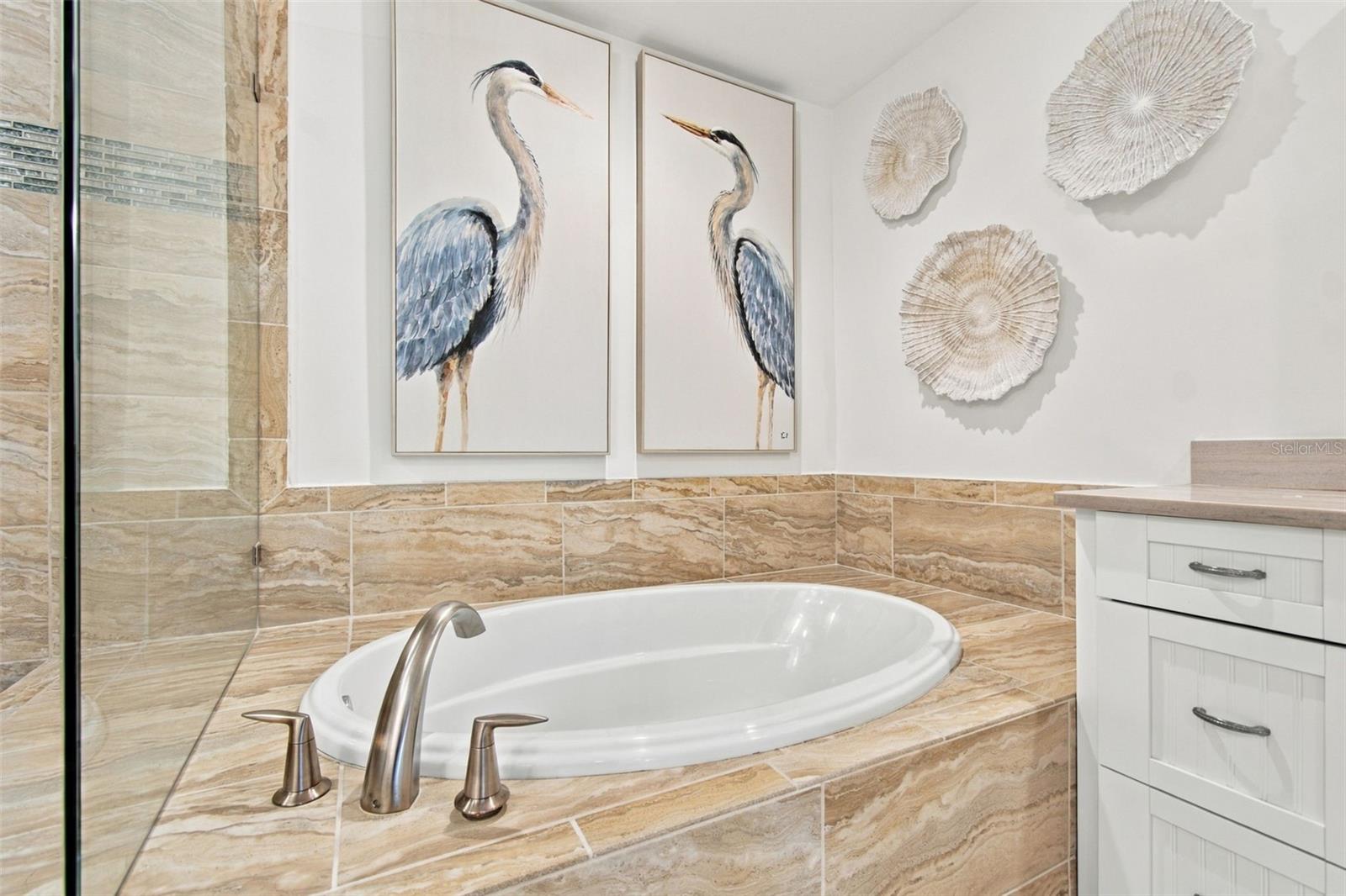 650 COLLANY RD #406 — photo 45