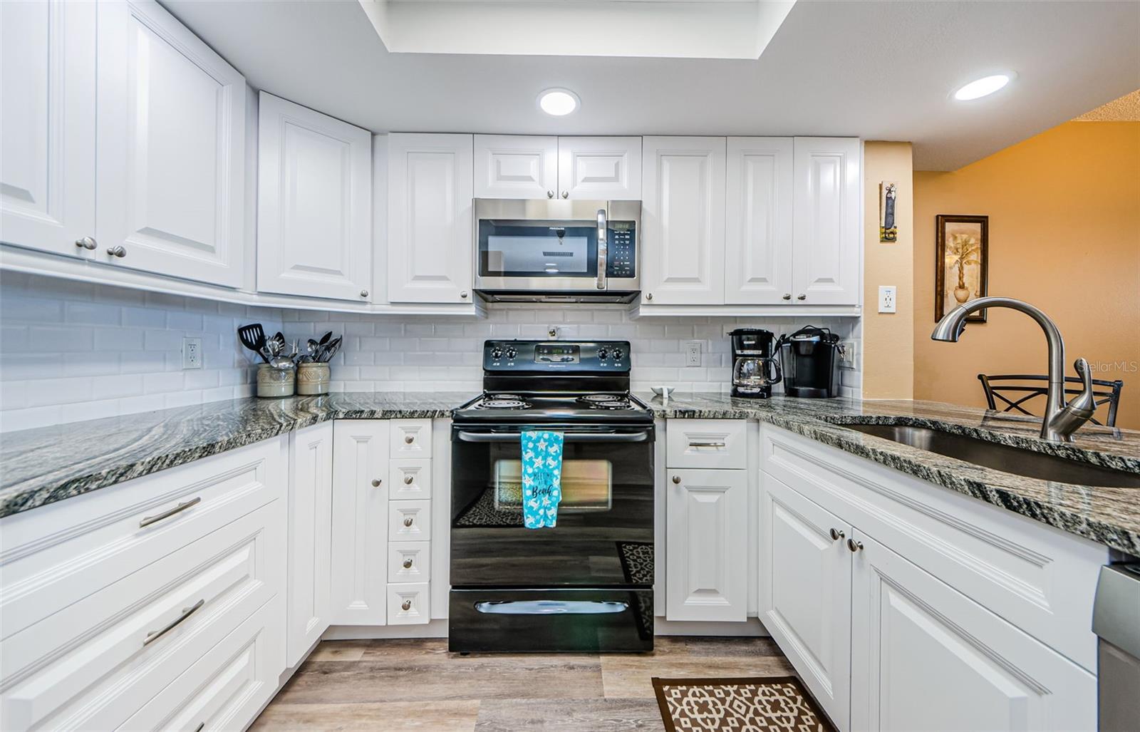 6035 SEA RANCH DR #201 — photo 18