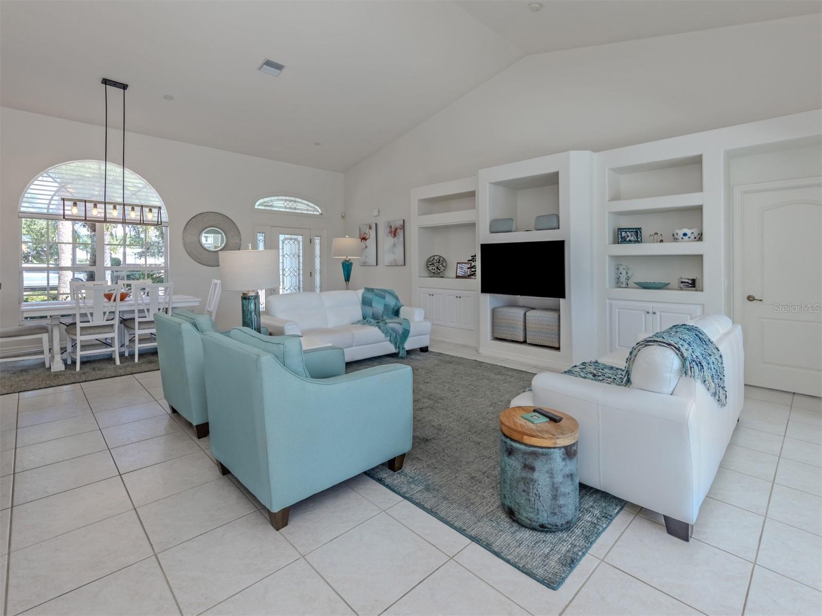 915 BALL DR — photo 7