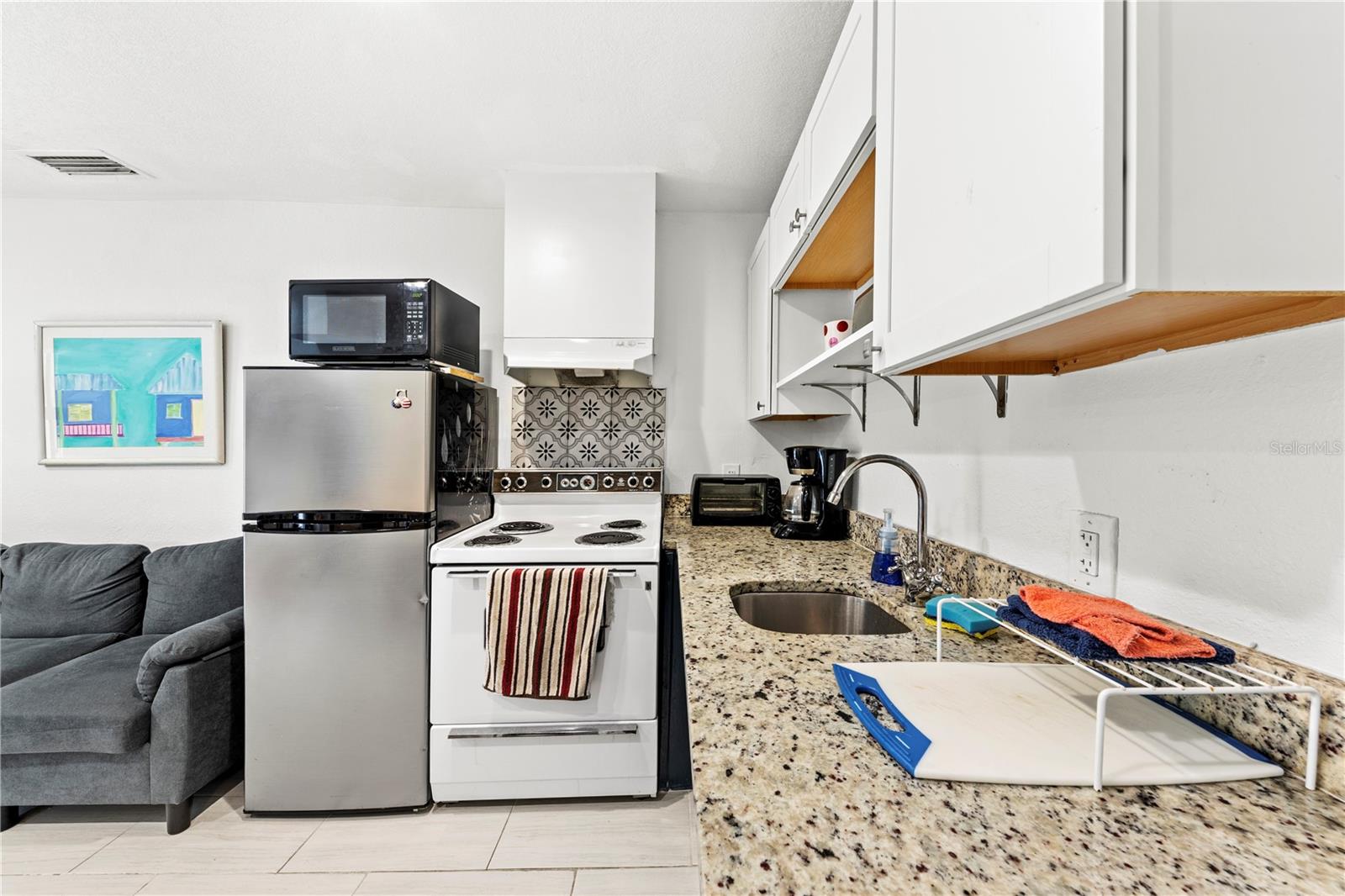 8923 N LYNN AVE — photo 23