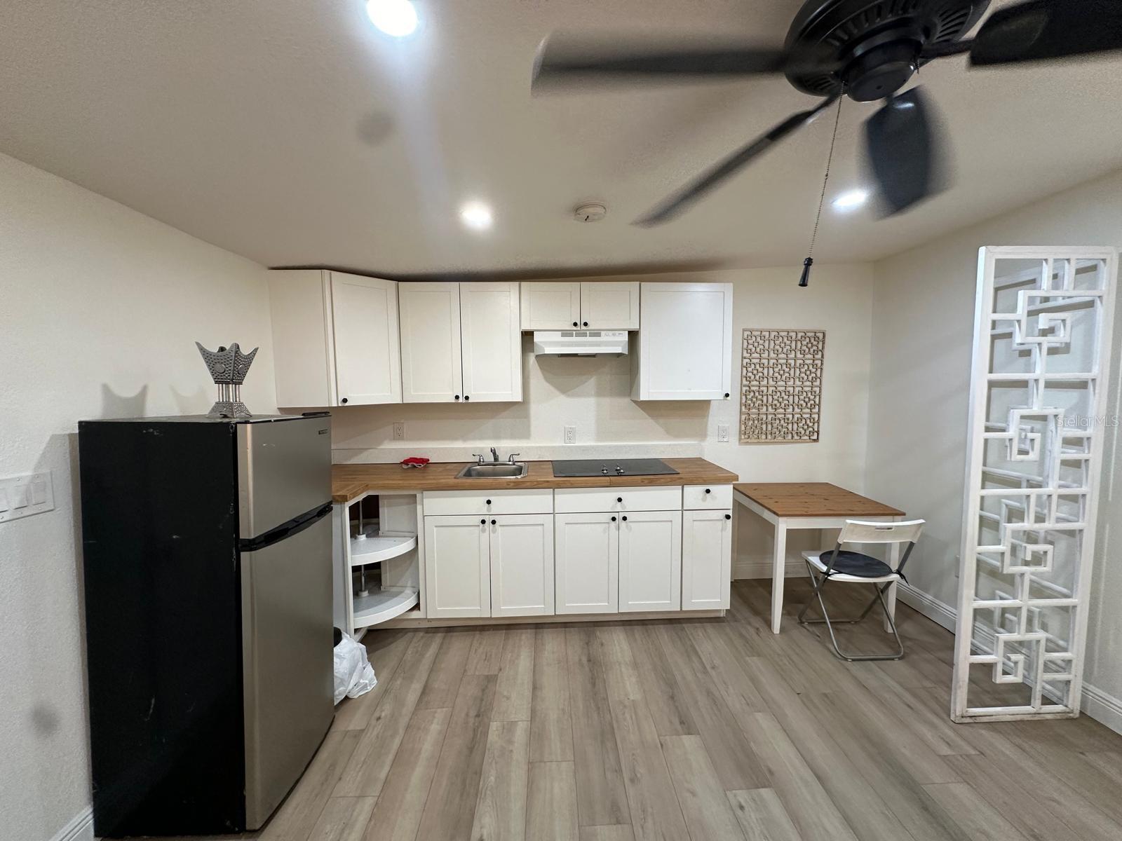 8923 N LYNN AVE — photo 45