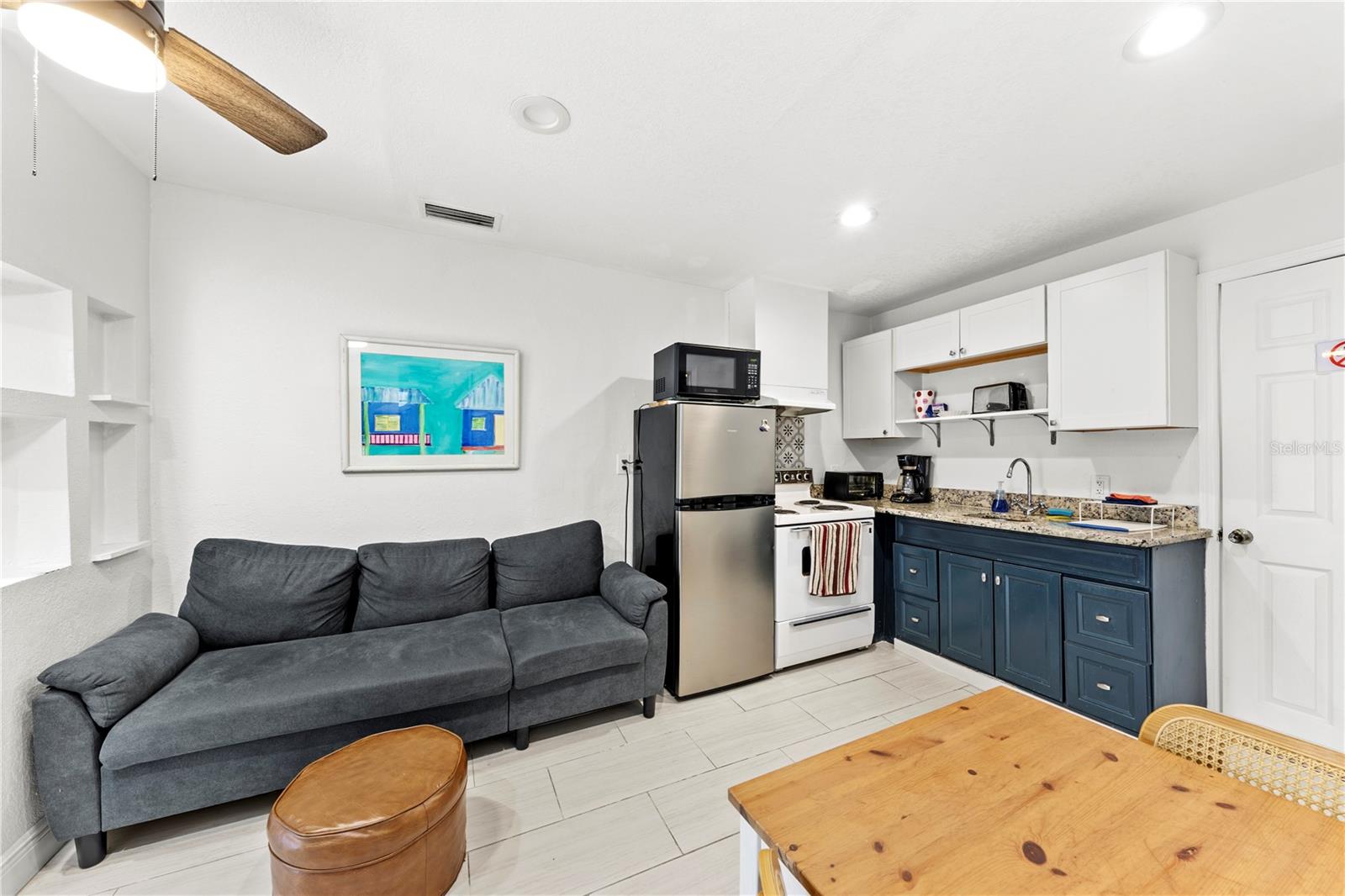 8923 N LYNN AVE — photo 22