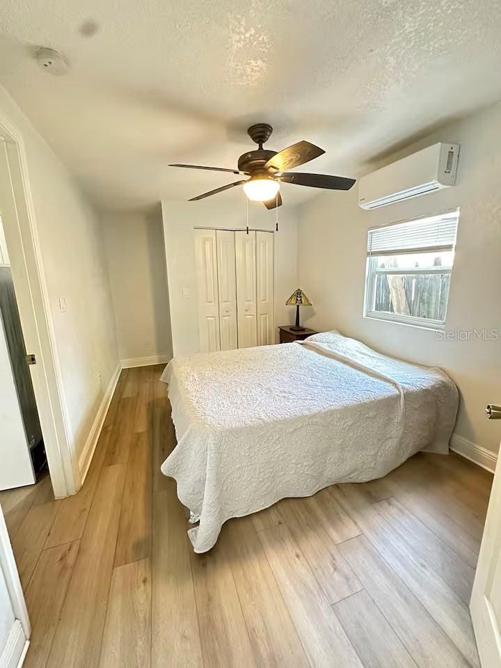 8923 N LYNN AVE — photo 34