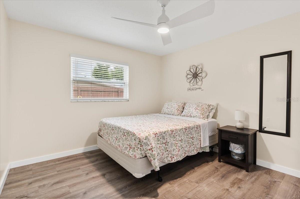 3452 BAY ST — photo 19