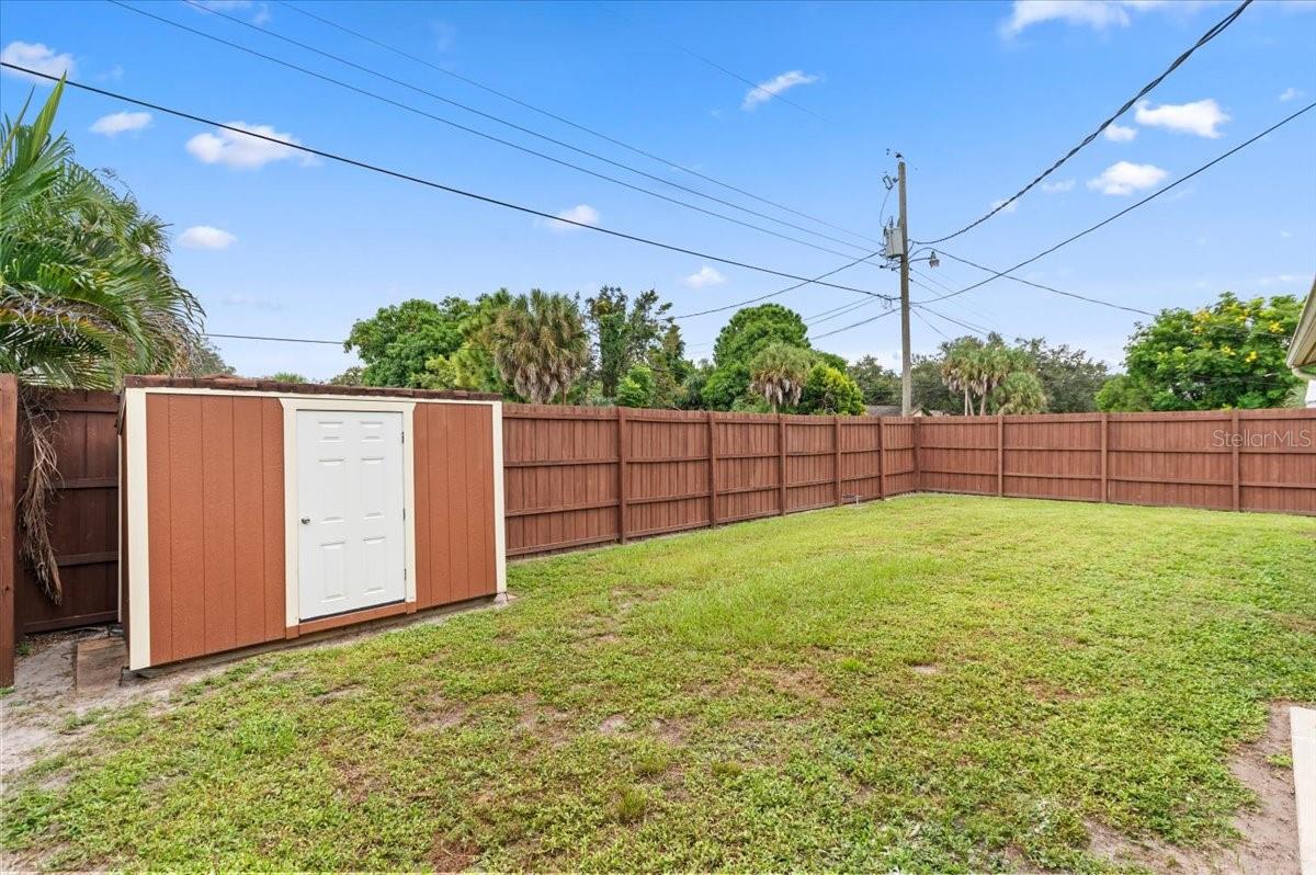 3452 BAY ST — photo 31
