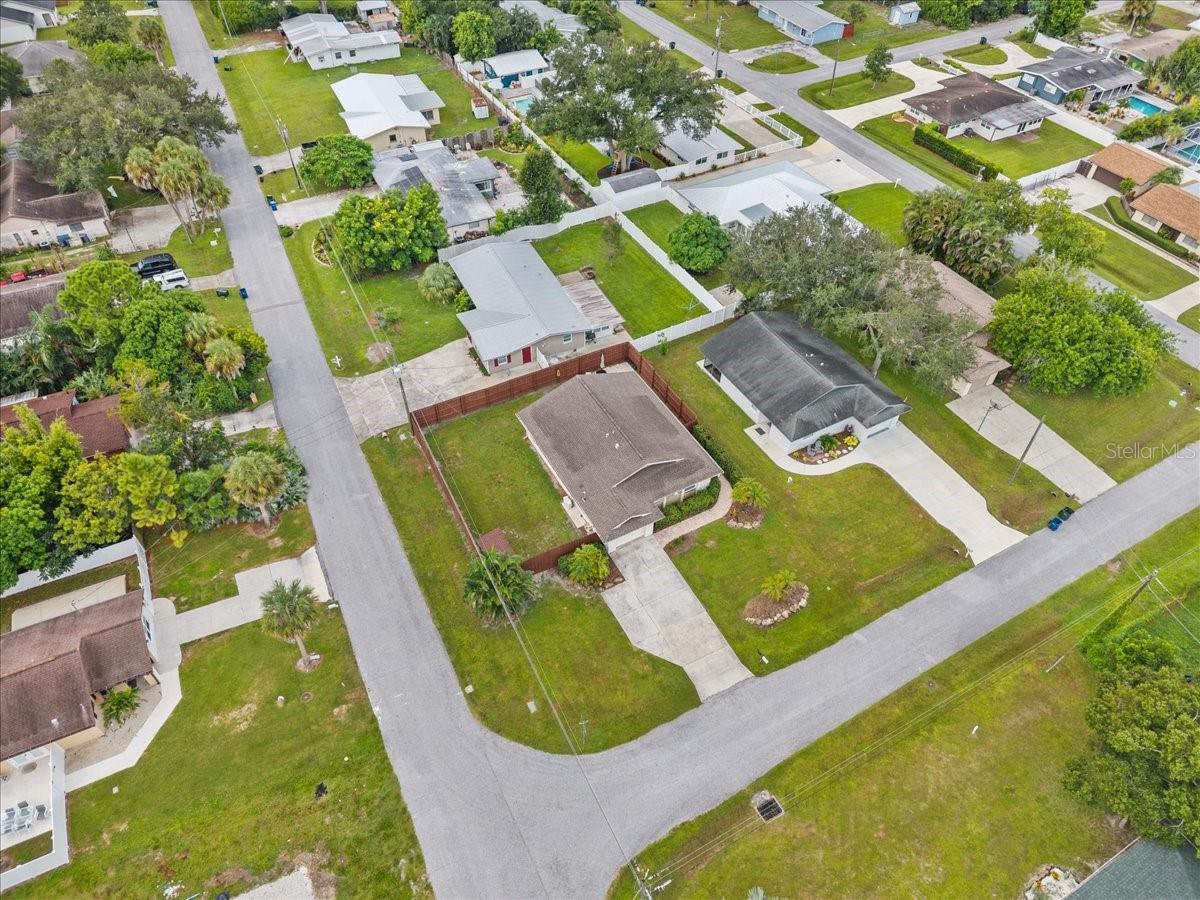 3452 BAY ST — photo 34