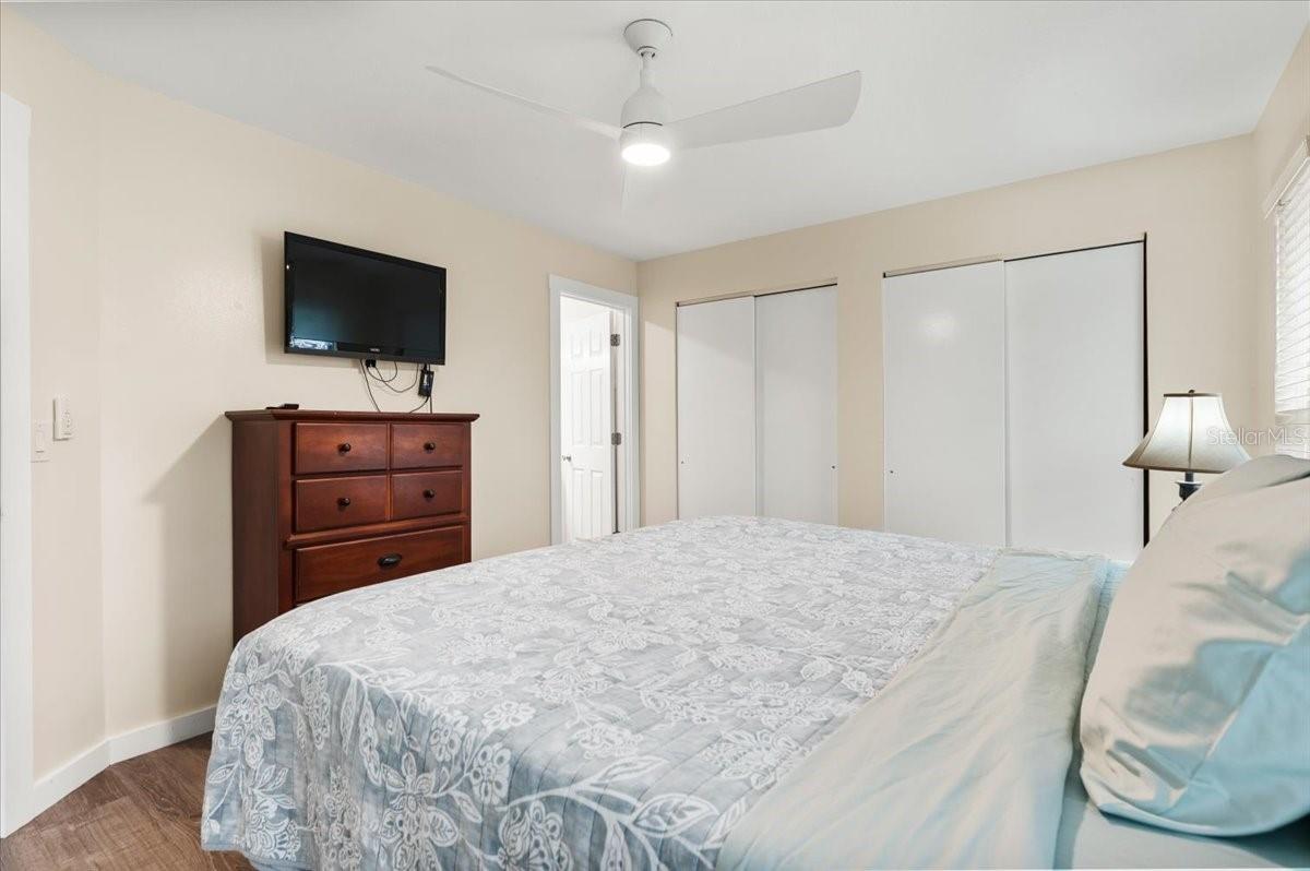 3452 BAY ST — photo 16
