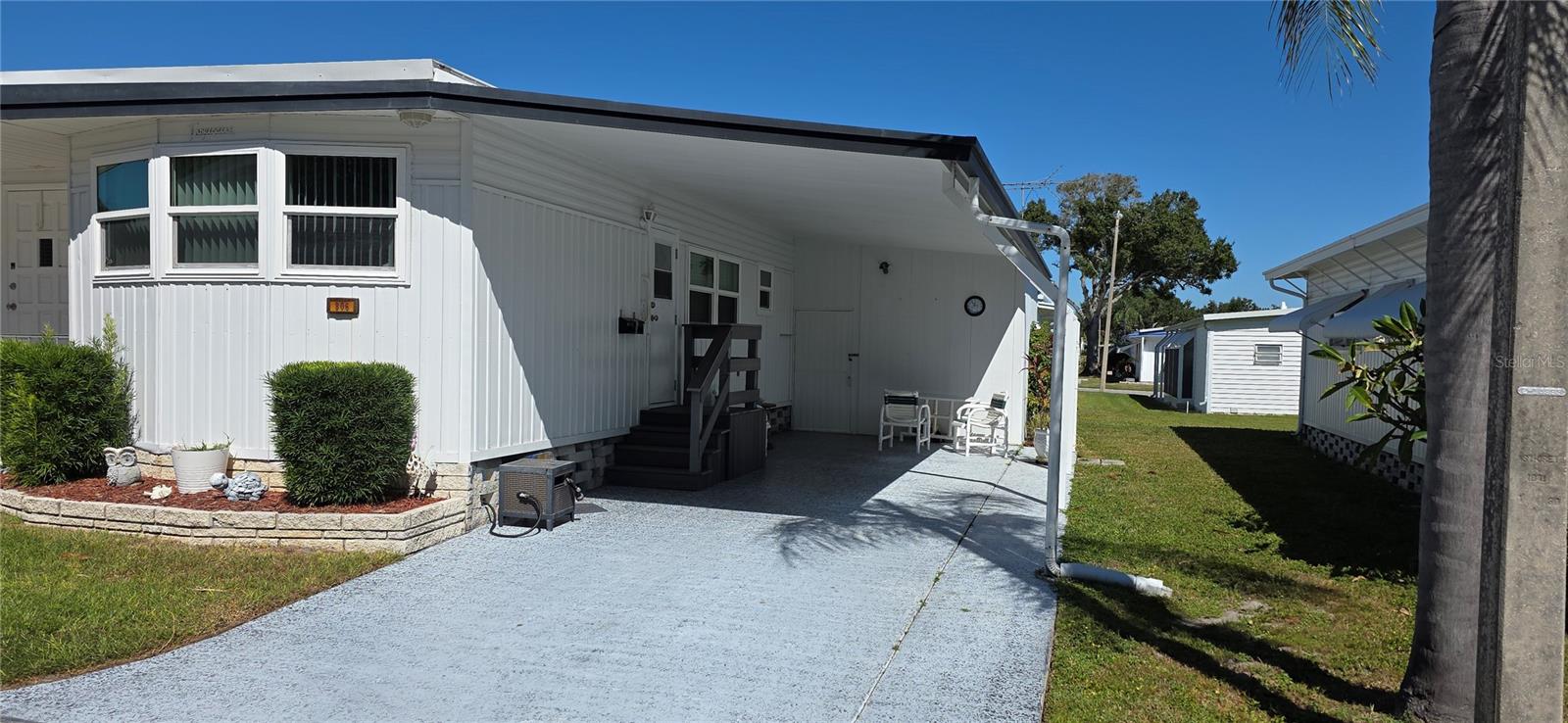 2331 BELLEAIR RD #806 — photo 2