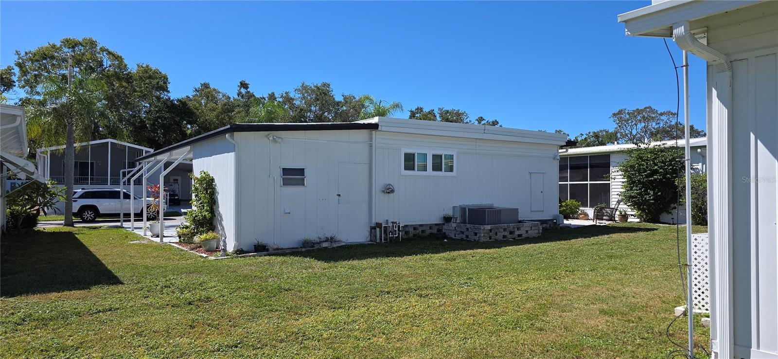 2331 BELLEAIR RD #806 — photo 3