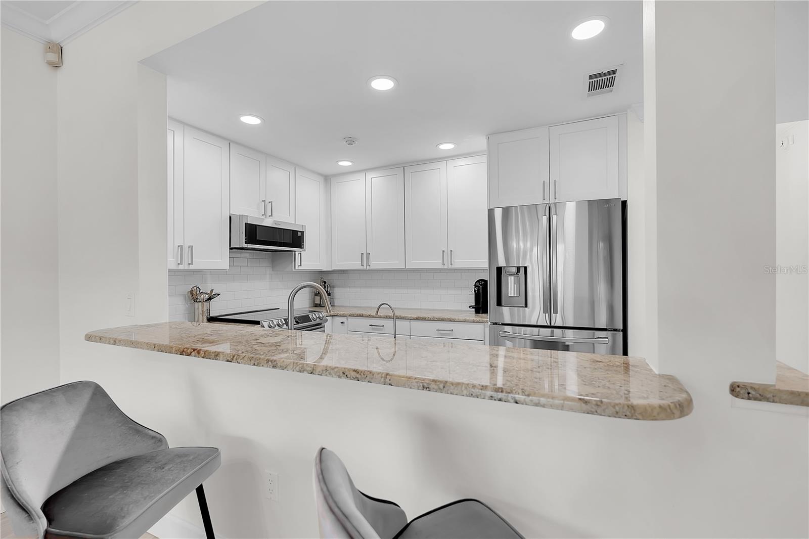 862 HUDSON AVE #862 — photo 21