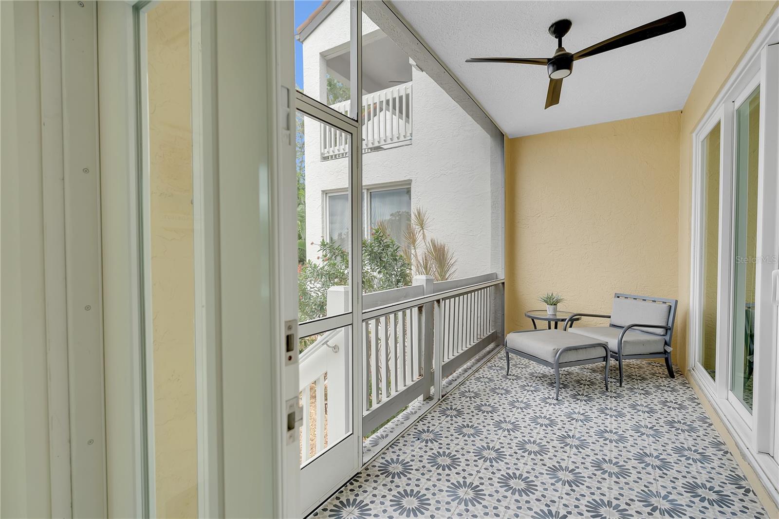 862 HUDSON AVE #862 — photo 41