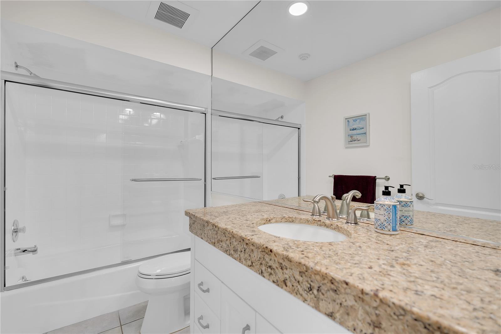 862 HUDSON AVE #862 — photo 13