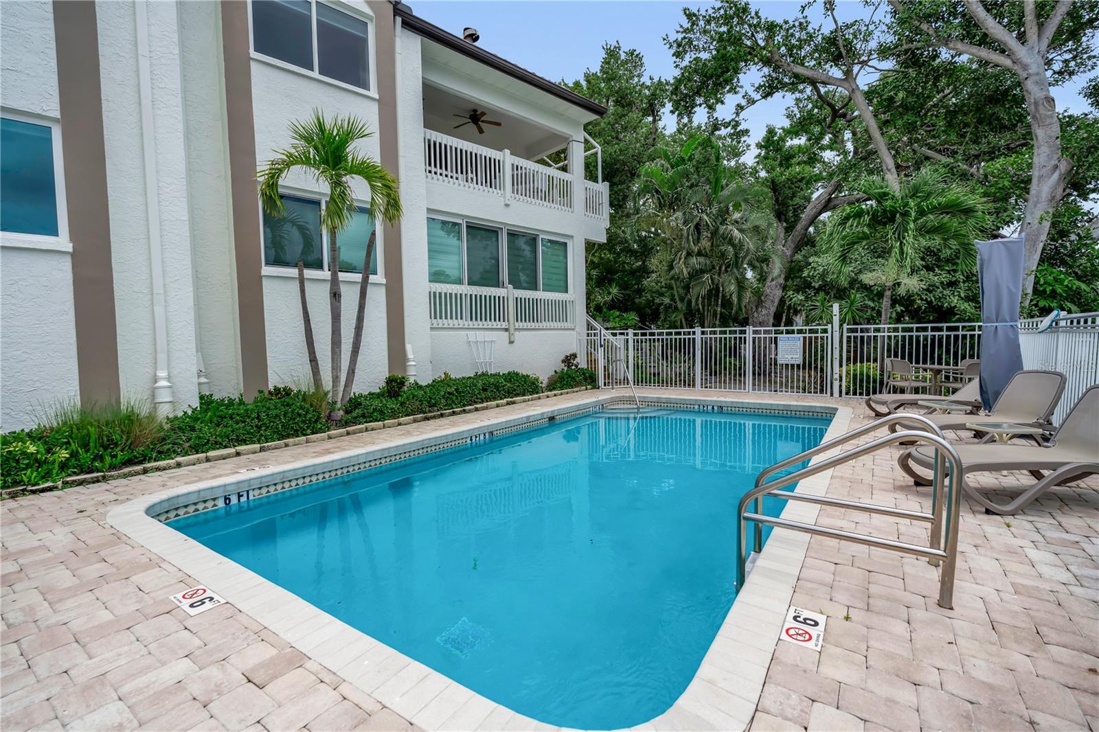 862 HUDSON AVE #862 — photo 46