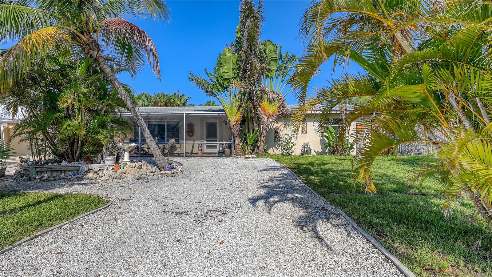 5302 LAS ROSAS — photo 2