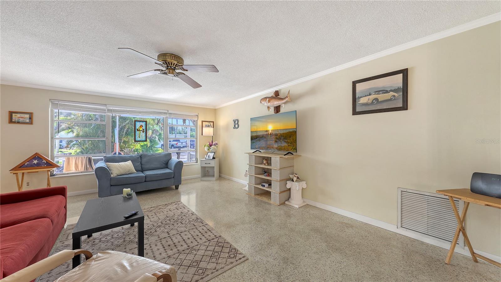 5302 LAS ROSAS — photo 11
