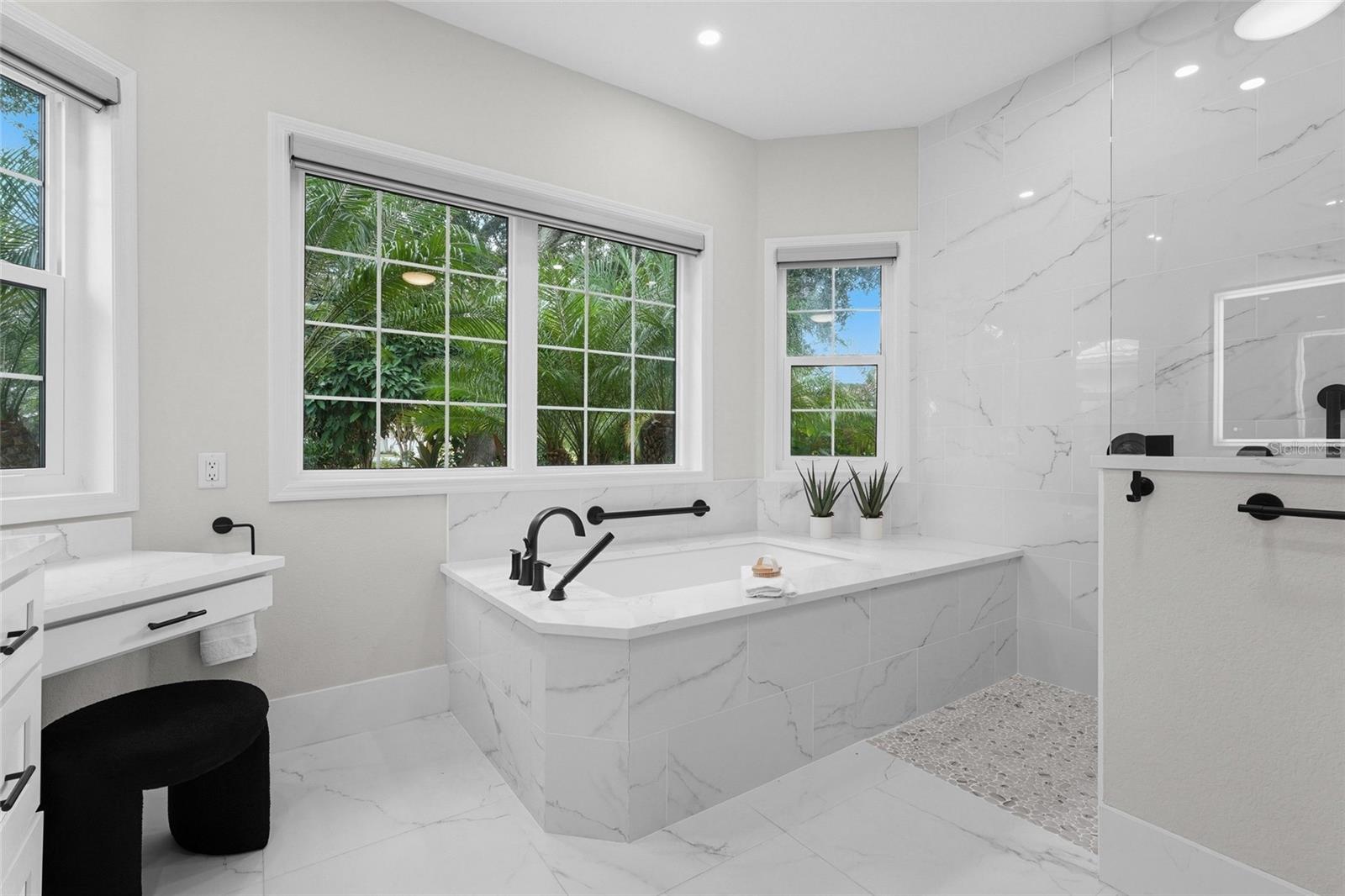 7400 EATON CT — photo 36