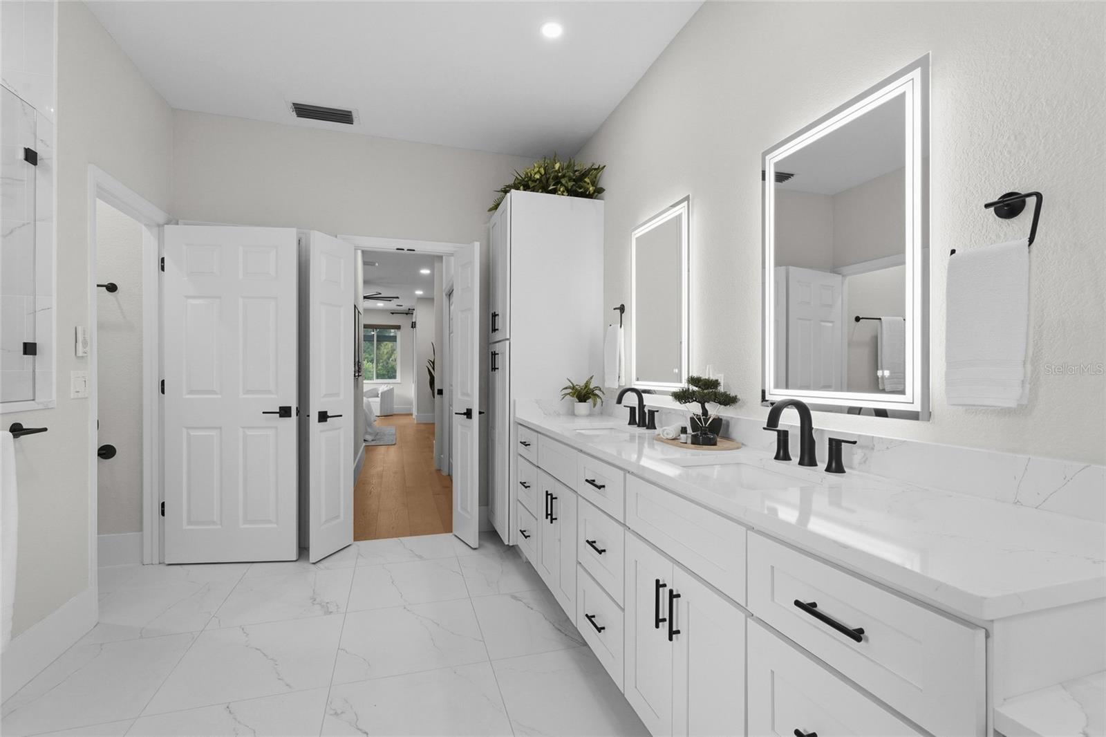 7400 EATON CT — photo 35