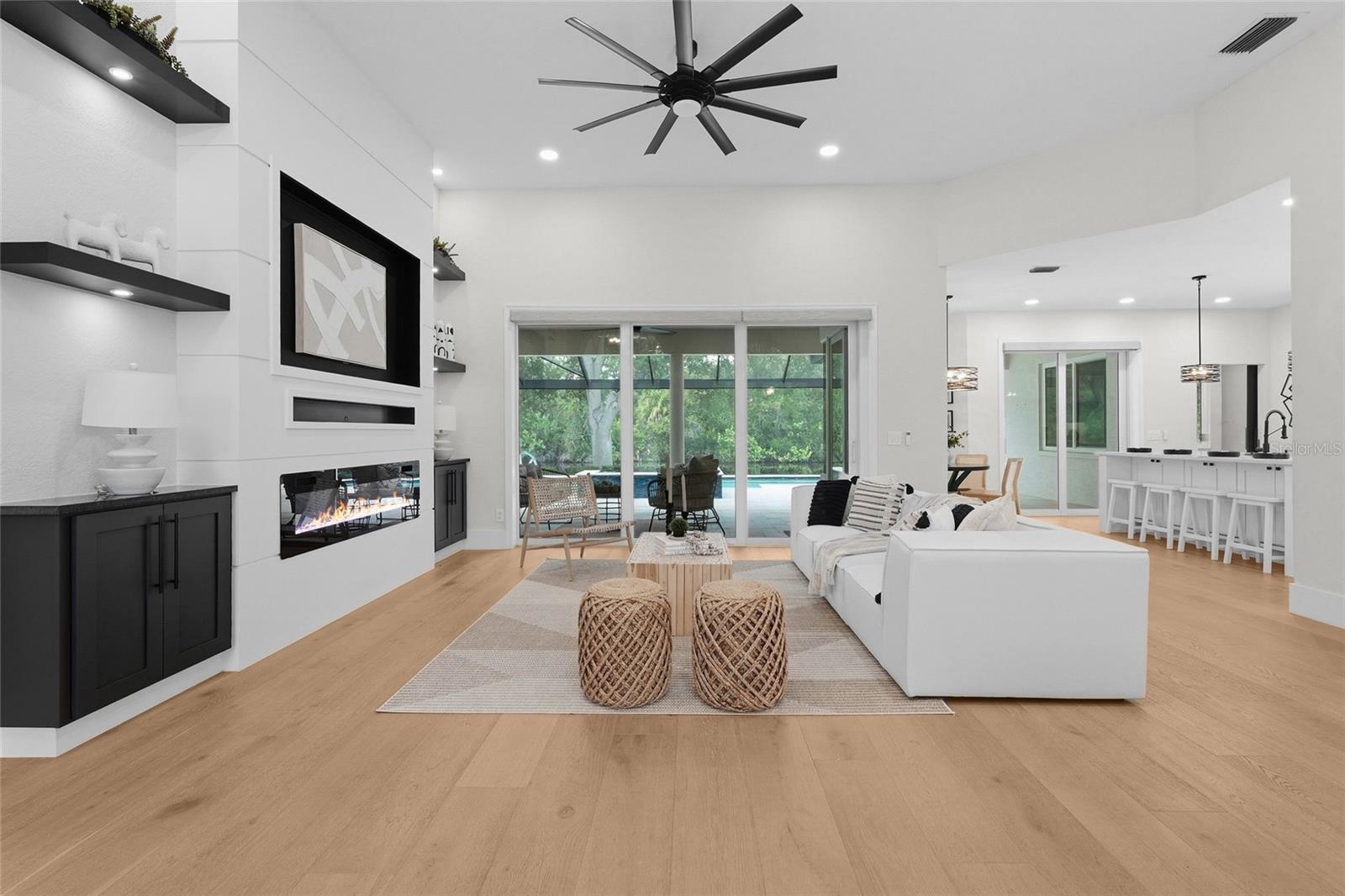 7400 EATON CT — photo 11