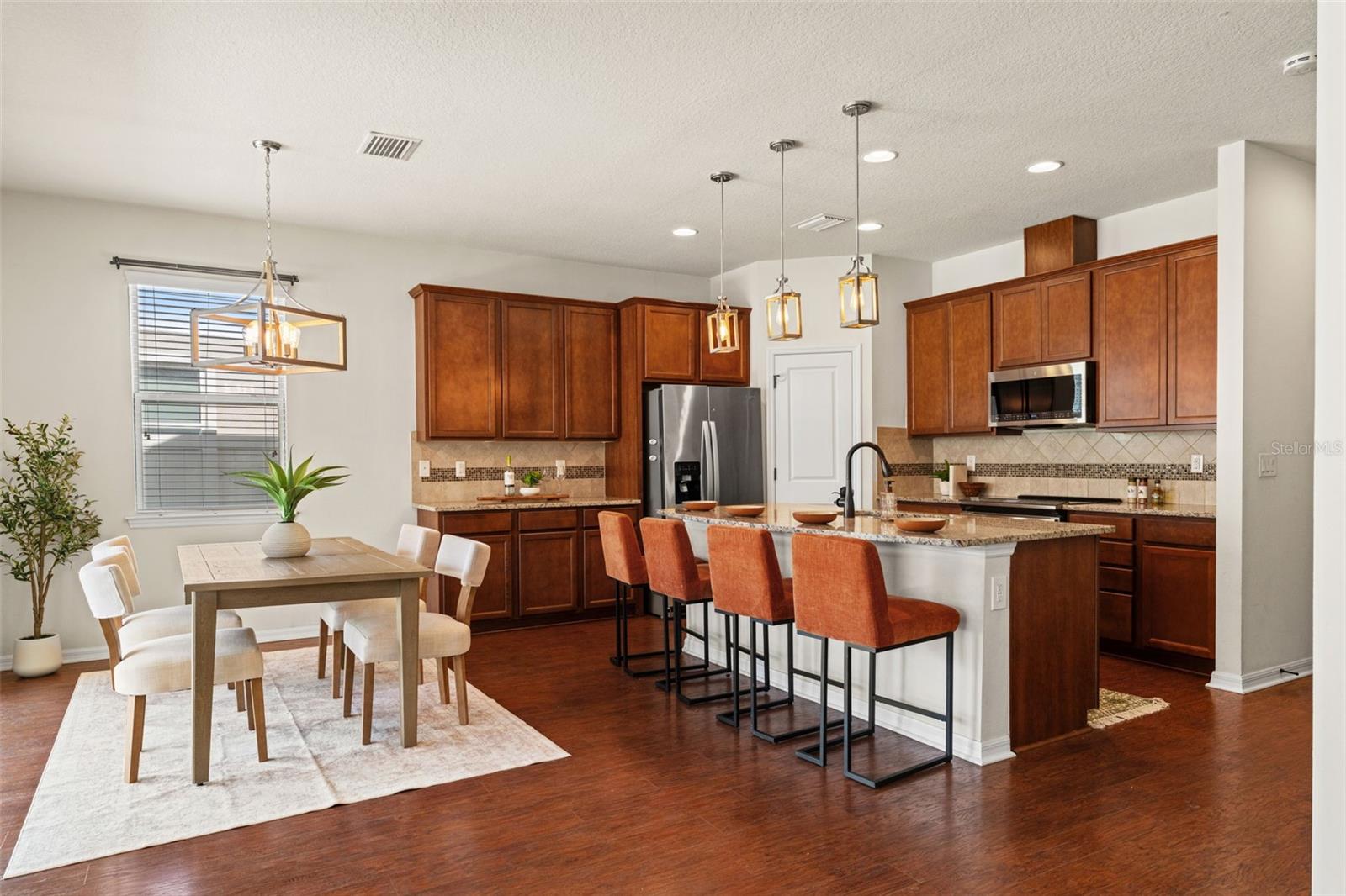 8296 OLIVE BROOK DR — photo 2