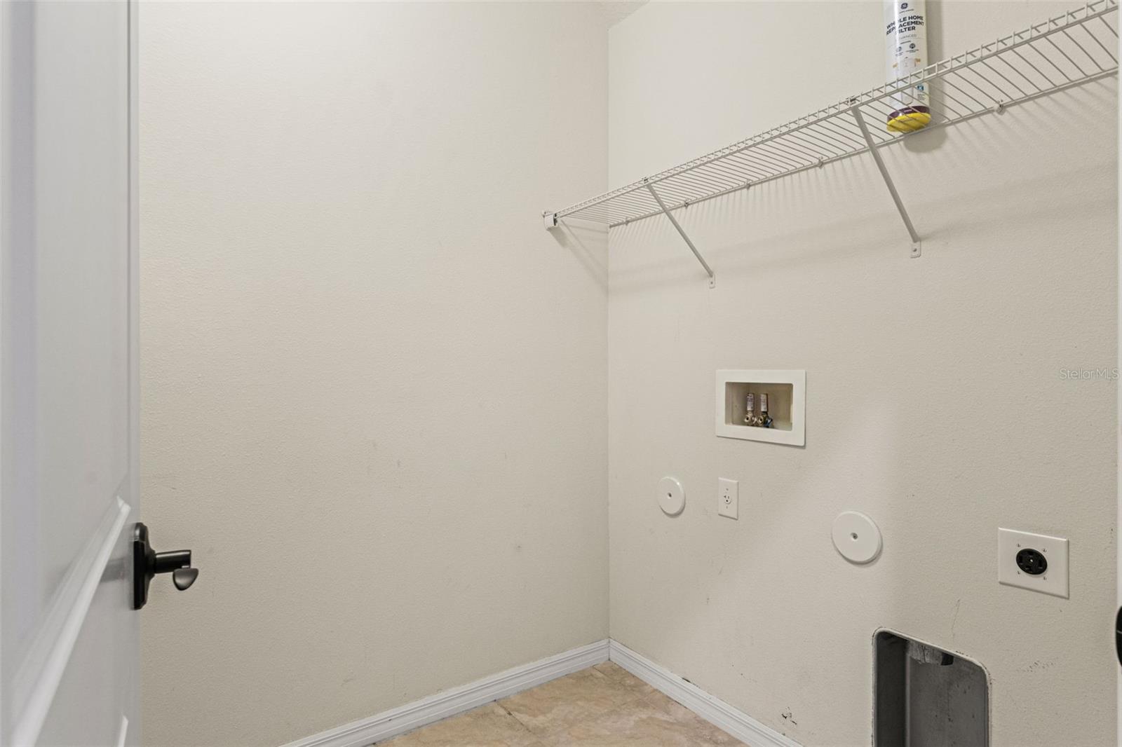 8296 OLIVE BROOK DR — photo 25