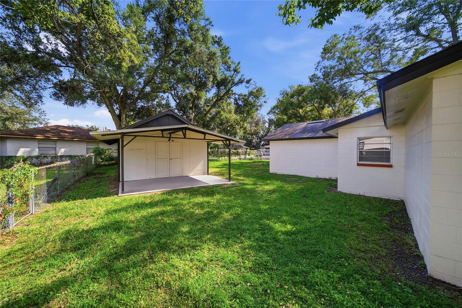 9401 N ROME CIR — photo 22
