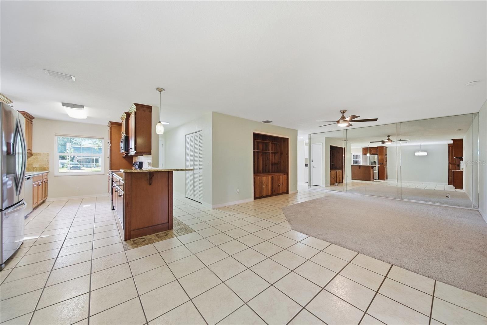 9401 N ROME CIR — photo 10